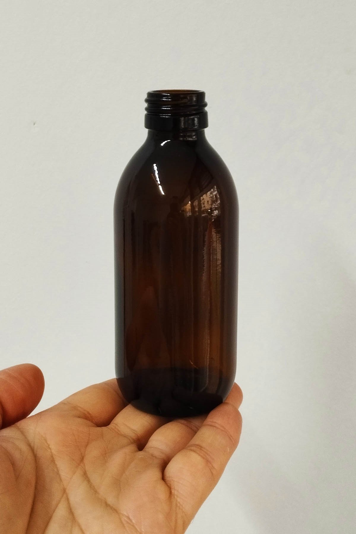 200cc Amber Ecza Cam Şişe Kapaklı