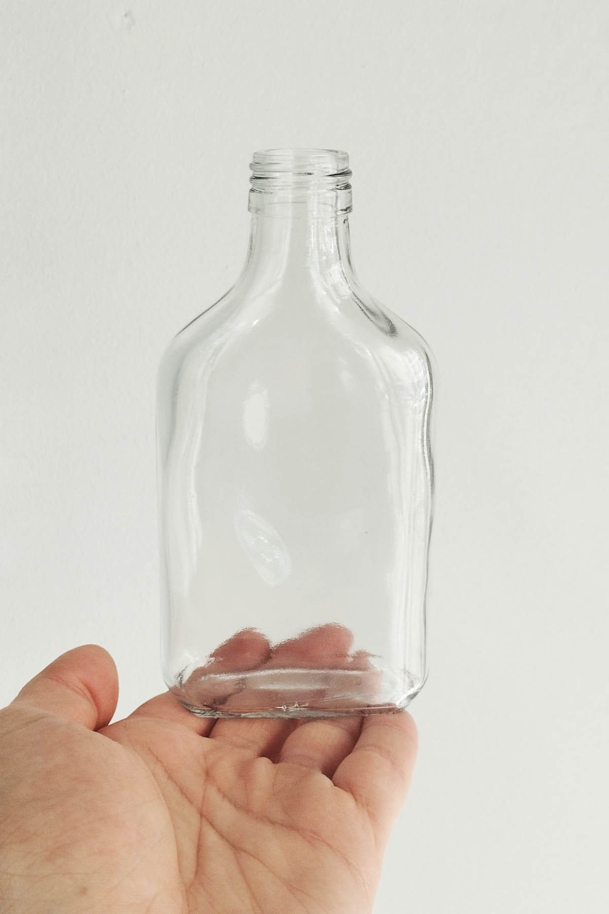200cc Şeffaf Yassı Cam Şişe Sızdırmaz Kapaklı  (Cold Brew)