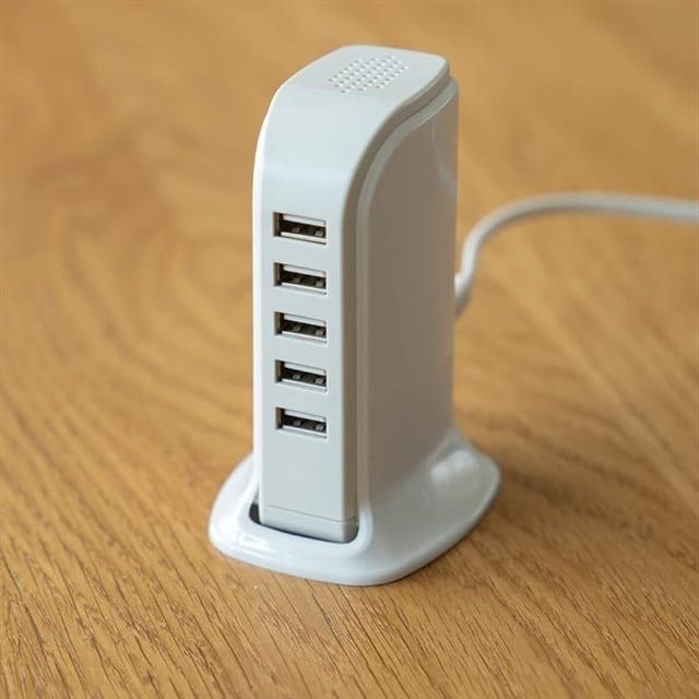 PowerMaster PM-11061 Multiplexer 5 Portlu 20W USB Şarj İstasyonu