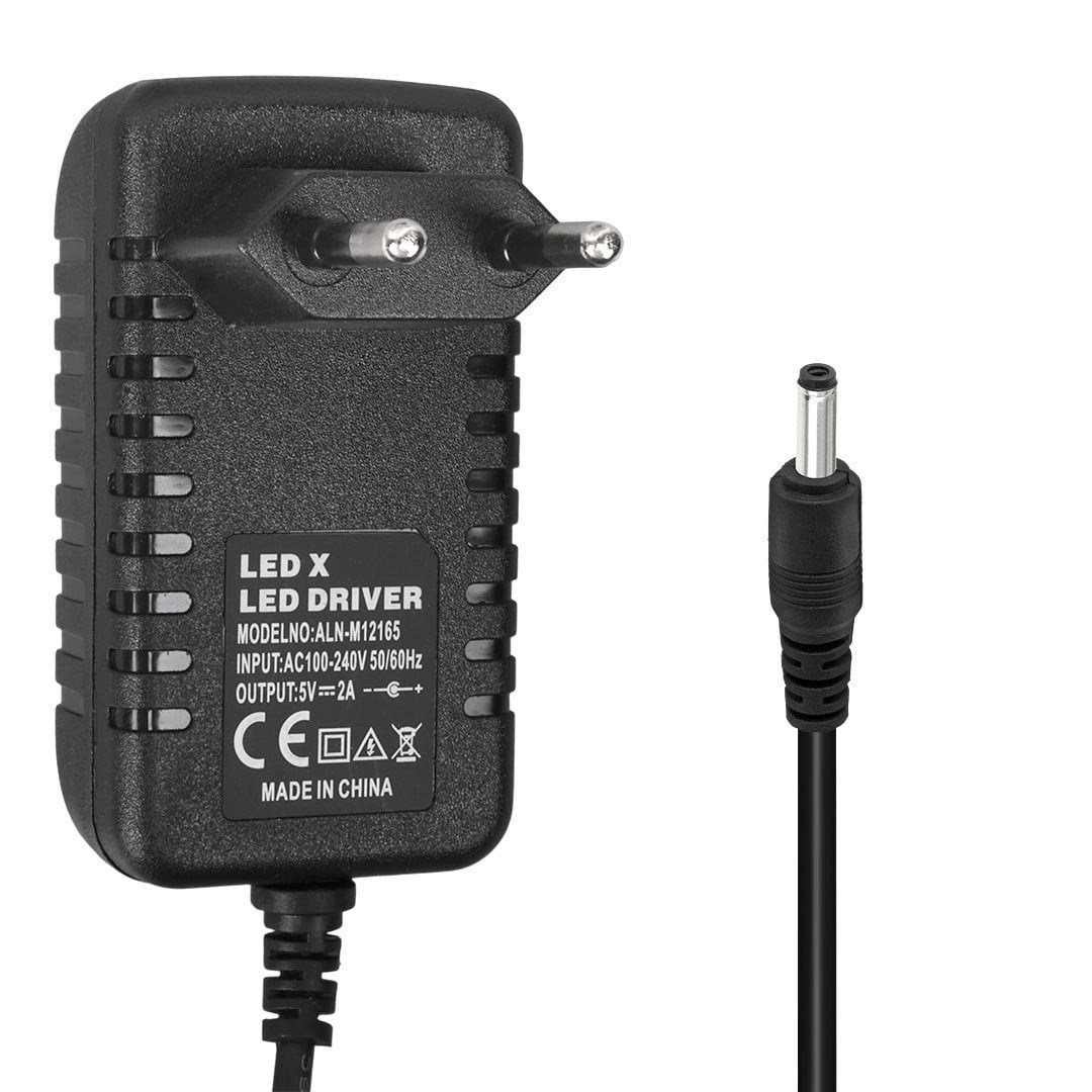 Powermaster PM-31667 5 Volt - 2 Amper 3.5*1.35 Mm Uçlu Plastik Kasa Priz Tipi Adaptör