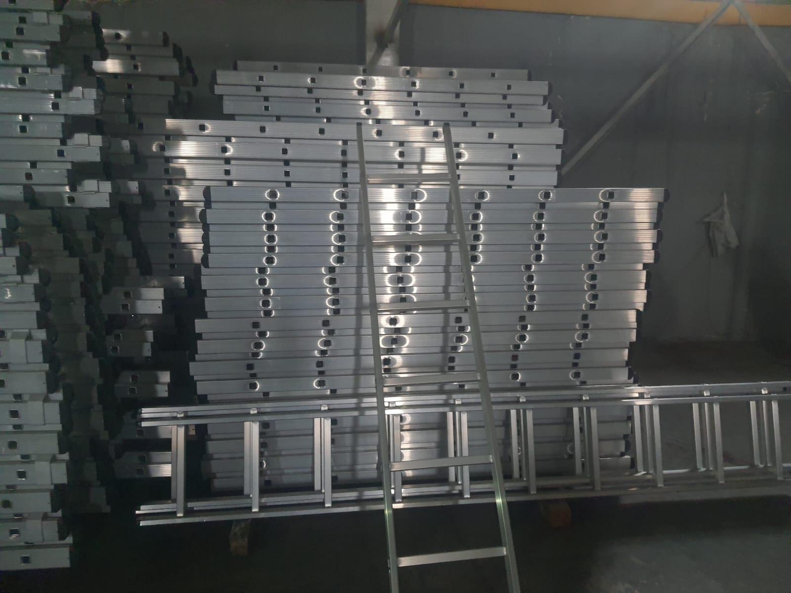 TRİO Sürgülü 2X2.5 Metre Alüminyum Merdiven