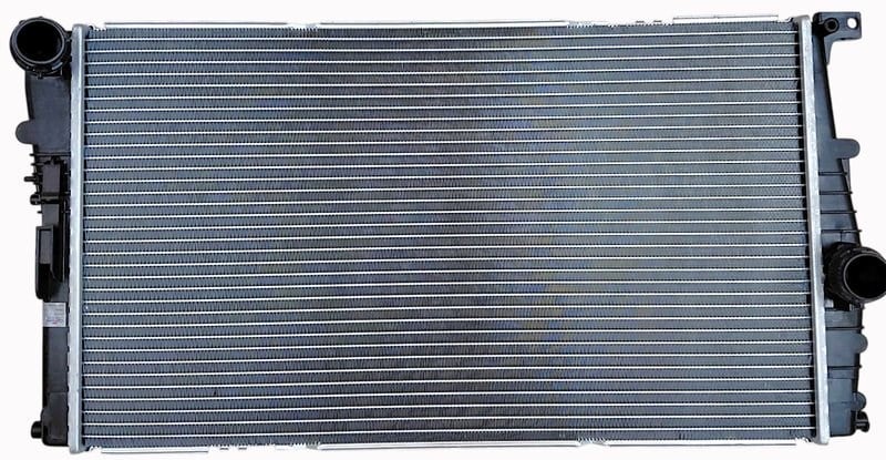 bmw-320d-f30-manuel-1011-su-radyatoru---95d1-
