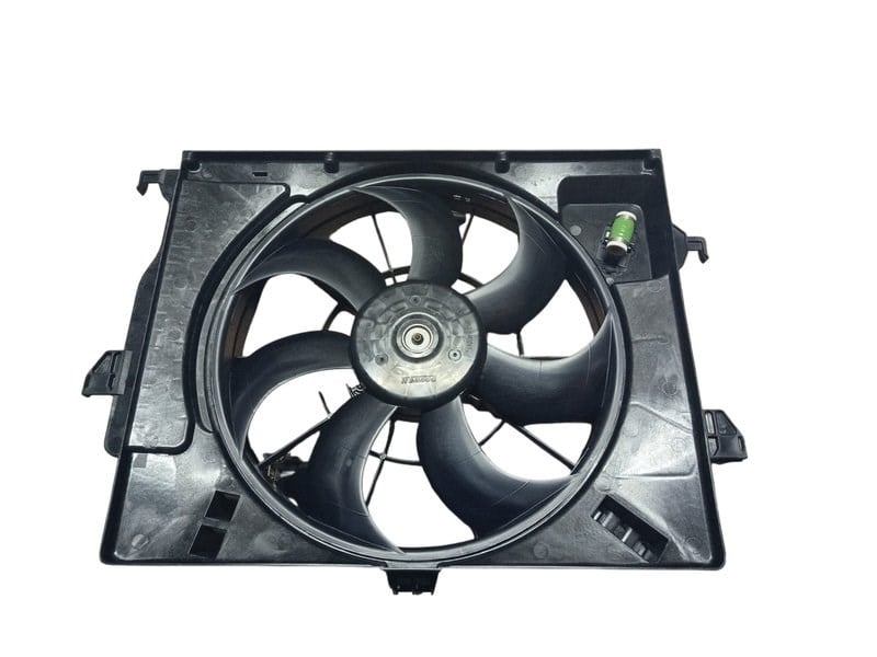 hyundai-solaris-1-5d261f