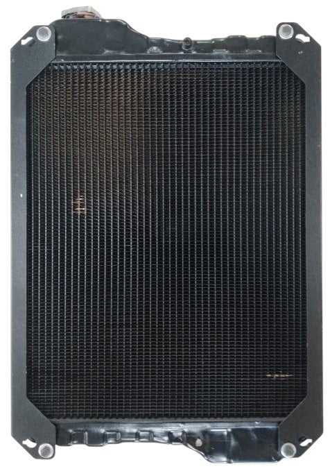 mccormick-105-traktor-su-radyatoru-bak-ef01e9