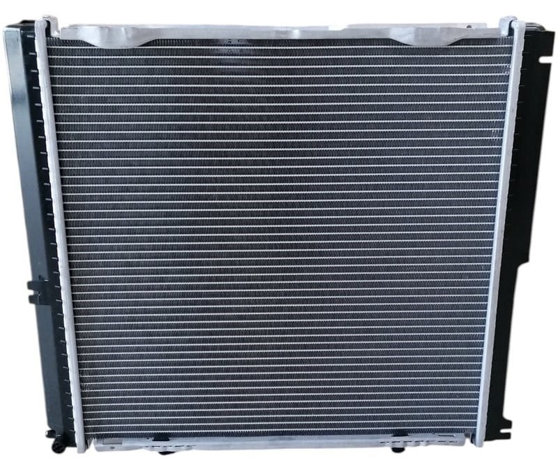 mercedes-e200-124-otomatik-su-radyator-9b3c-a
