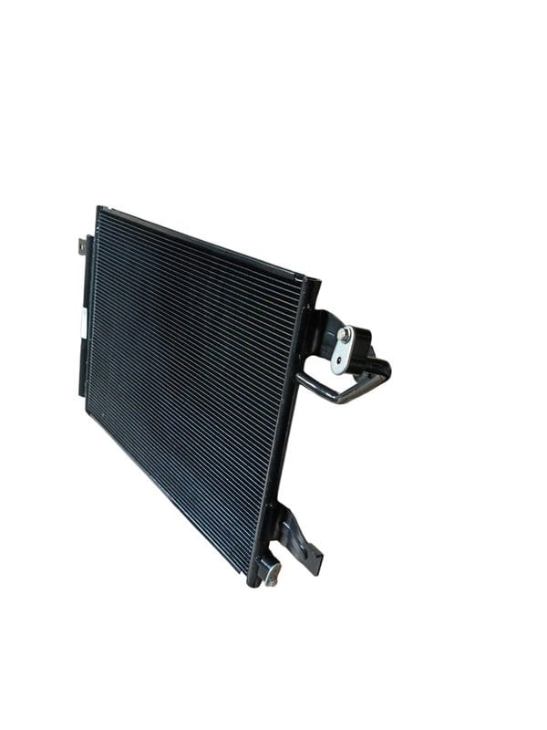 mitsubishi-colt-vi-04-klima-kondenseri-b15231