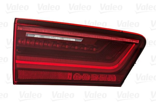 BAGAJ STOP SOL AUDI A6 Avant LED BOY