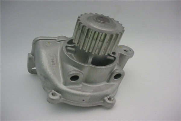 DEVİRDAİM SU POMPASI MAZDA E2200 R2 / KIA BESTA R2 2.2L 93-> / SUZUKI VITARA 2.0L RF SV420D SQ420D 9 4-03