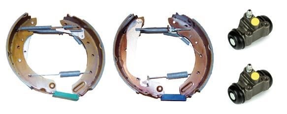 FREN PAPUÇ TAKIMI FORD MAVERICK UDS. UNS 02/93-04/98-NISSAN TERRANO II R20 10/92-09/07-NISSAN VA