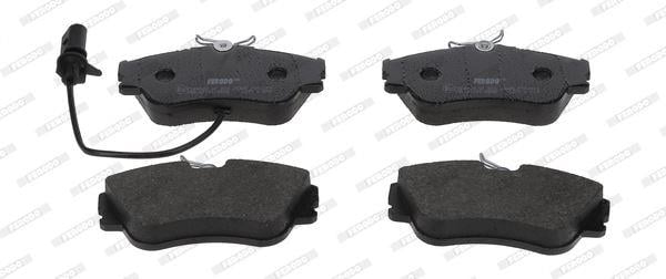 ÖN BALATA FİŞLİ VW TRANSPORTER T4 90-4.03 CARAVELLA 90-4.03