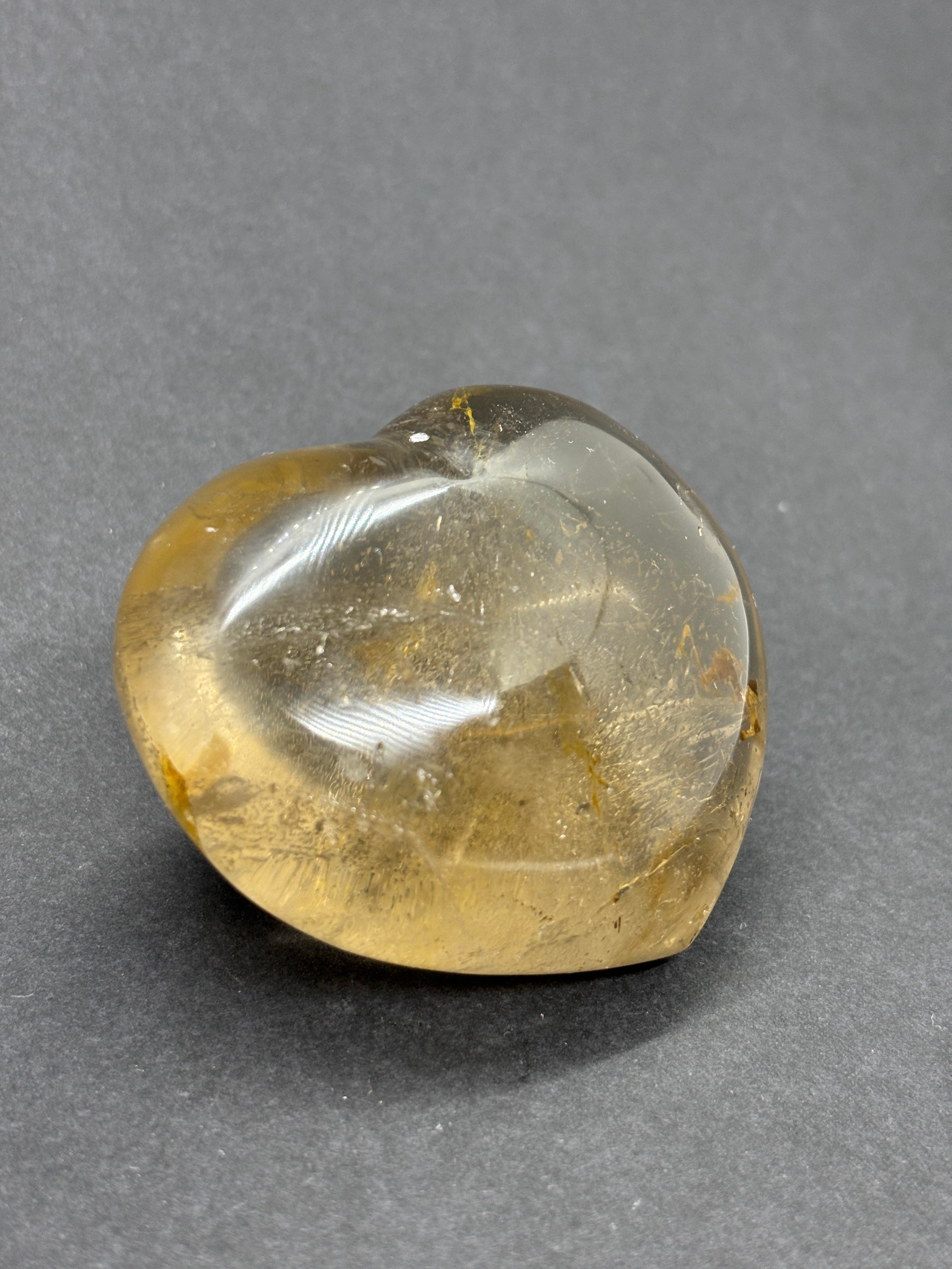 ALTIN RUTİLLİ KUVARS KALP PALMSTONE DOĞALTAŞ