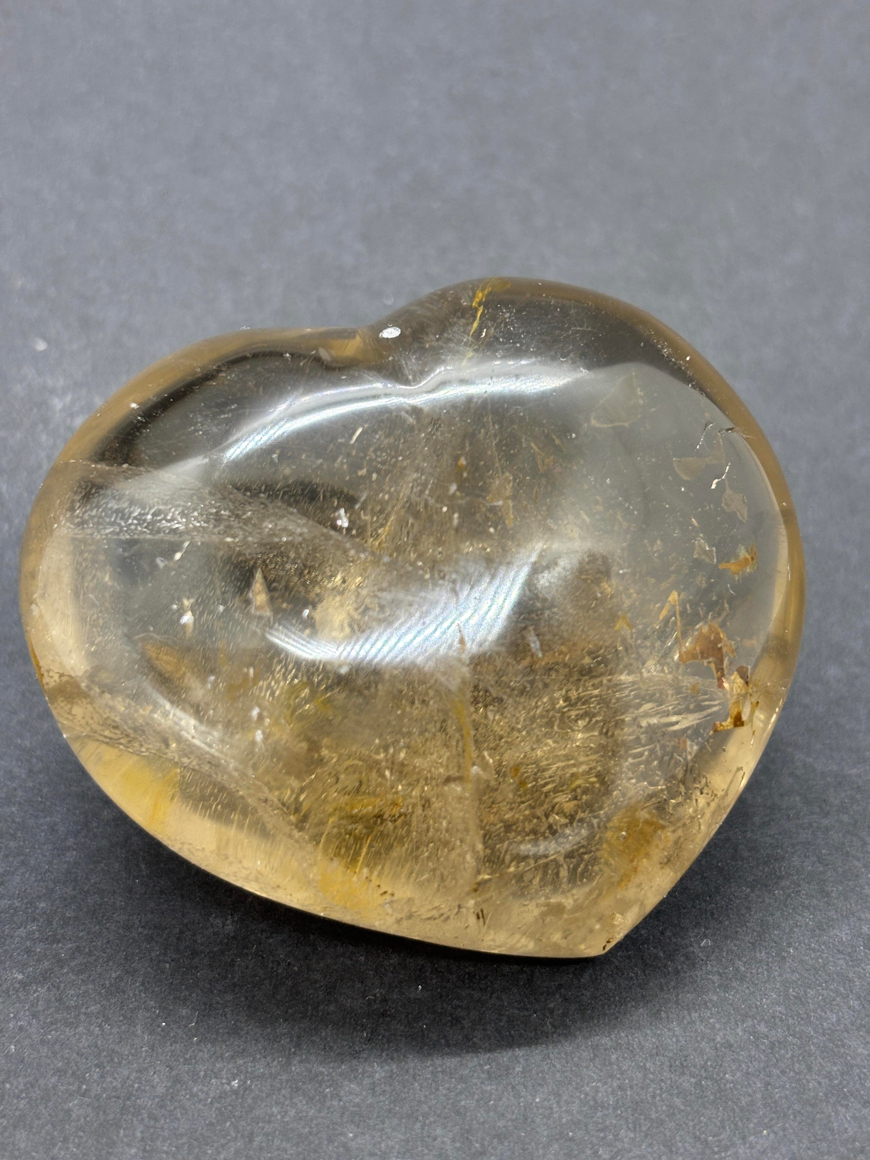 ALTIN RUTİLLİ KUVARS KALP PALMSTONE DOĞALTAŞ