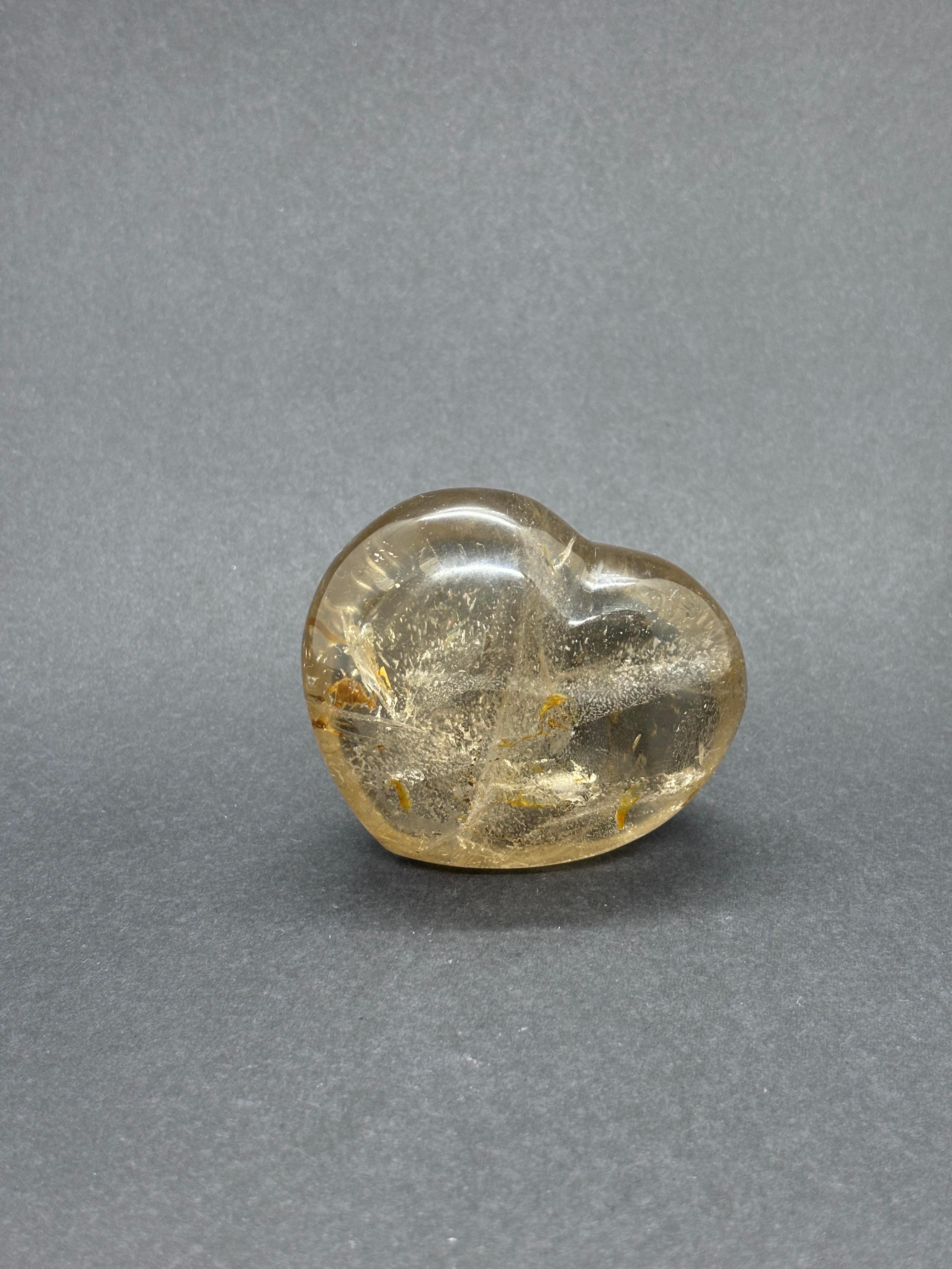 ALTIN RUTİLLİ KUVARS KALP PALMSTONE DOĞALTAŞ
