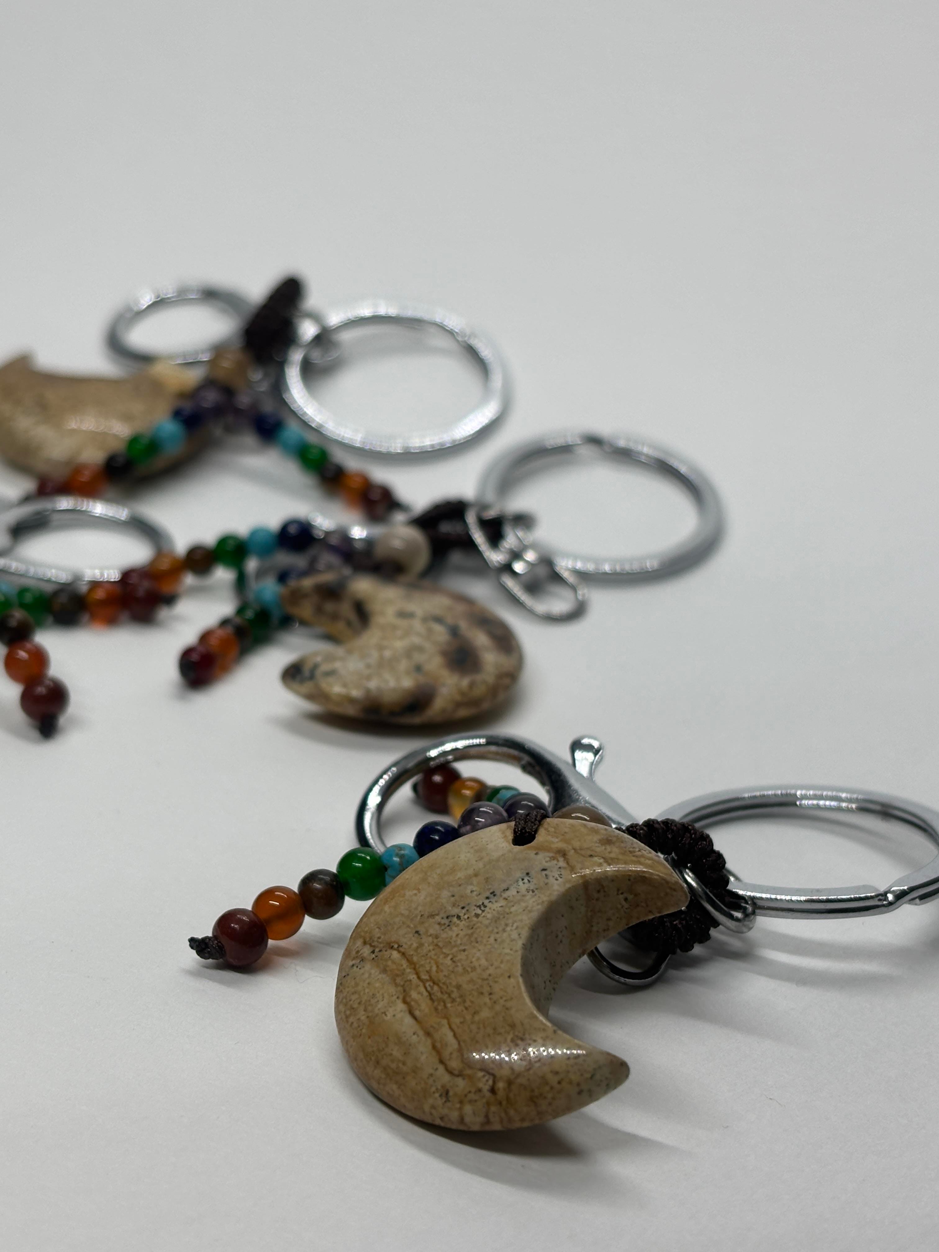 BEJ JASPER DOĞALTAŞ ANAHTARLIK CHARM HİLAL