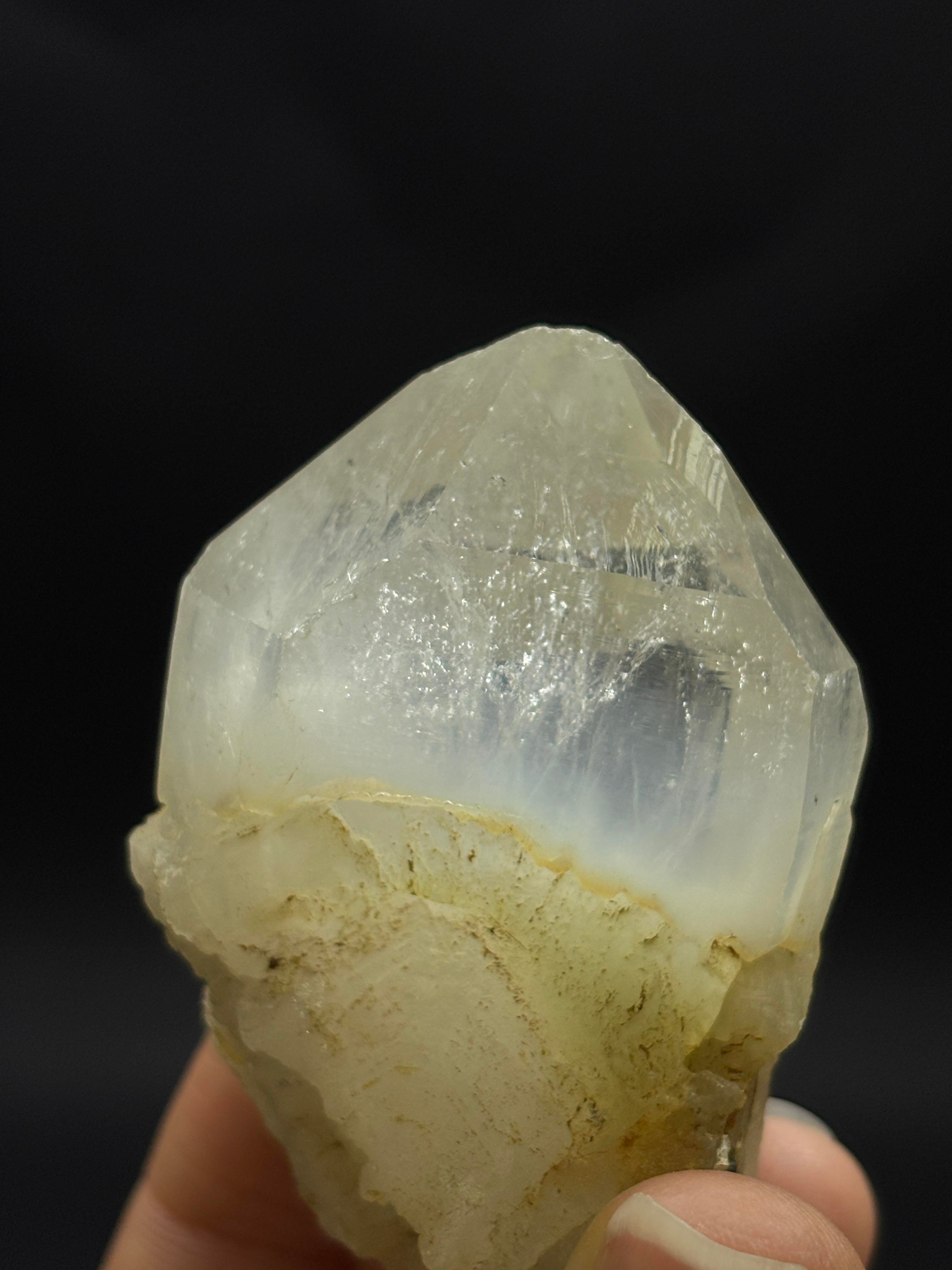 Dişi Kuvars Doğaltaş