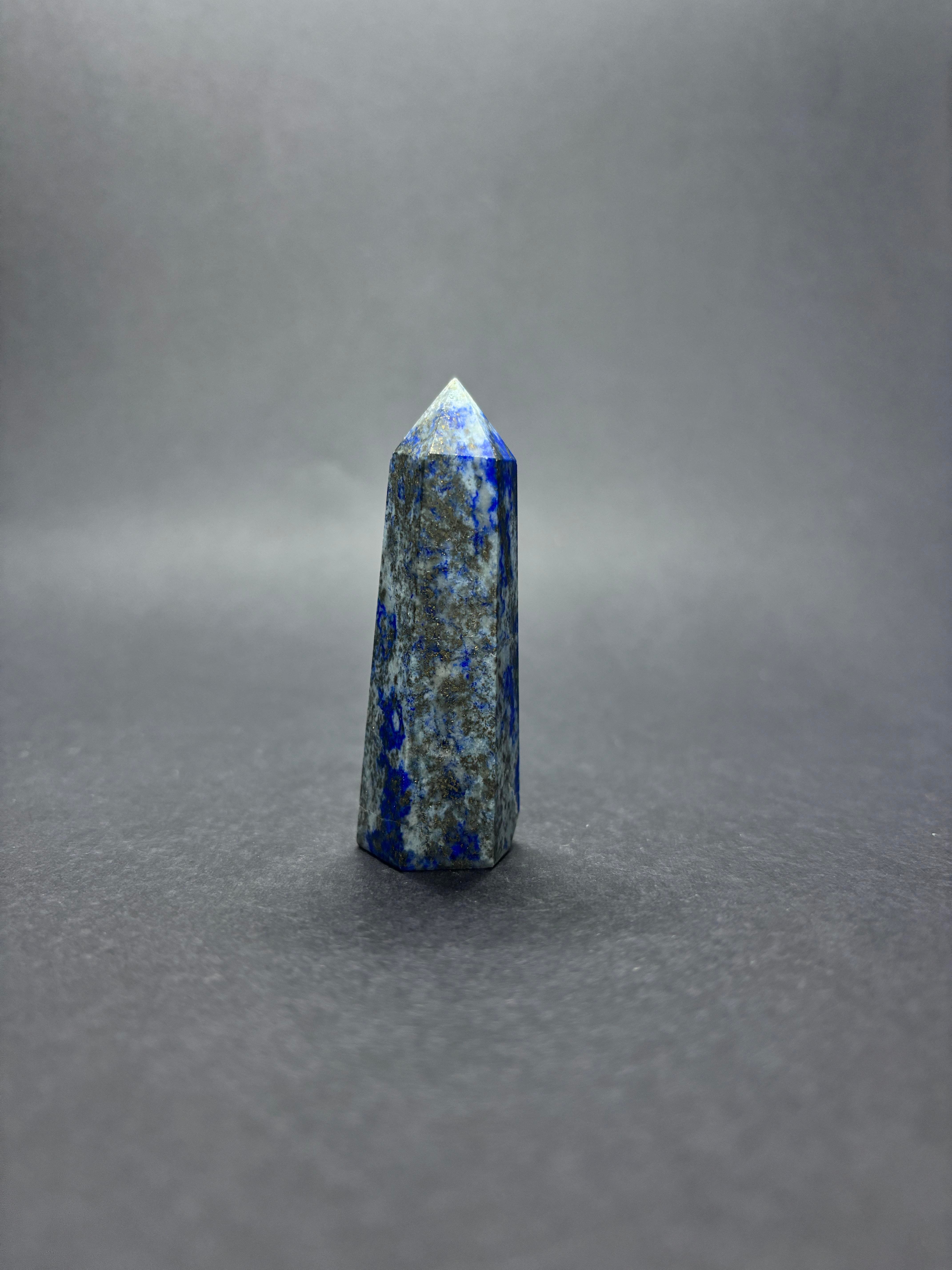LAPİS LAZULİ KULE DOĞALTAŞ