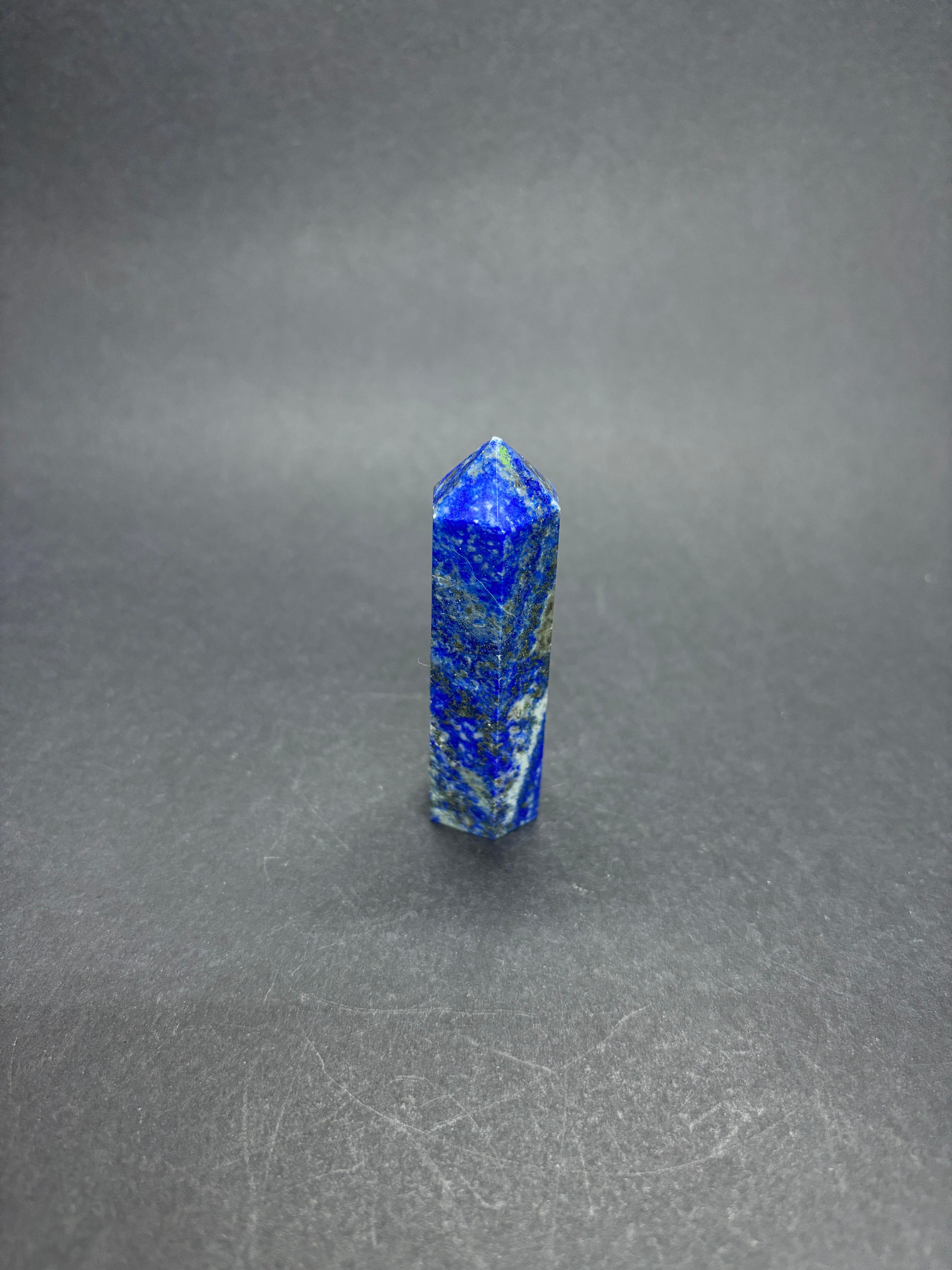 LAPİS LAZULİ KULE DOĞALTAŞ