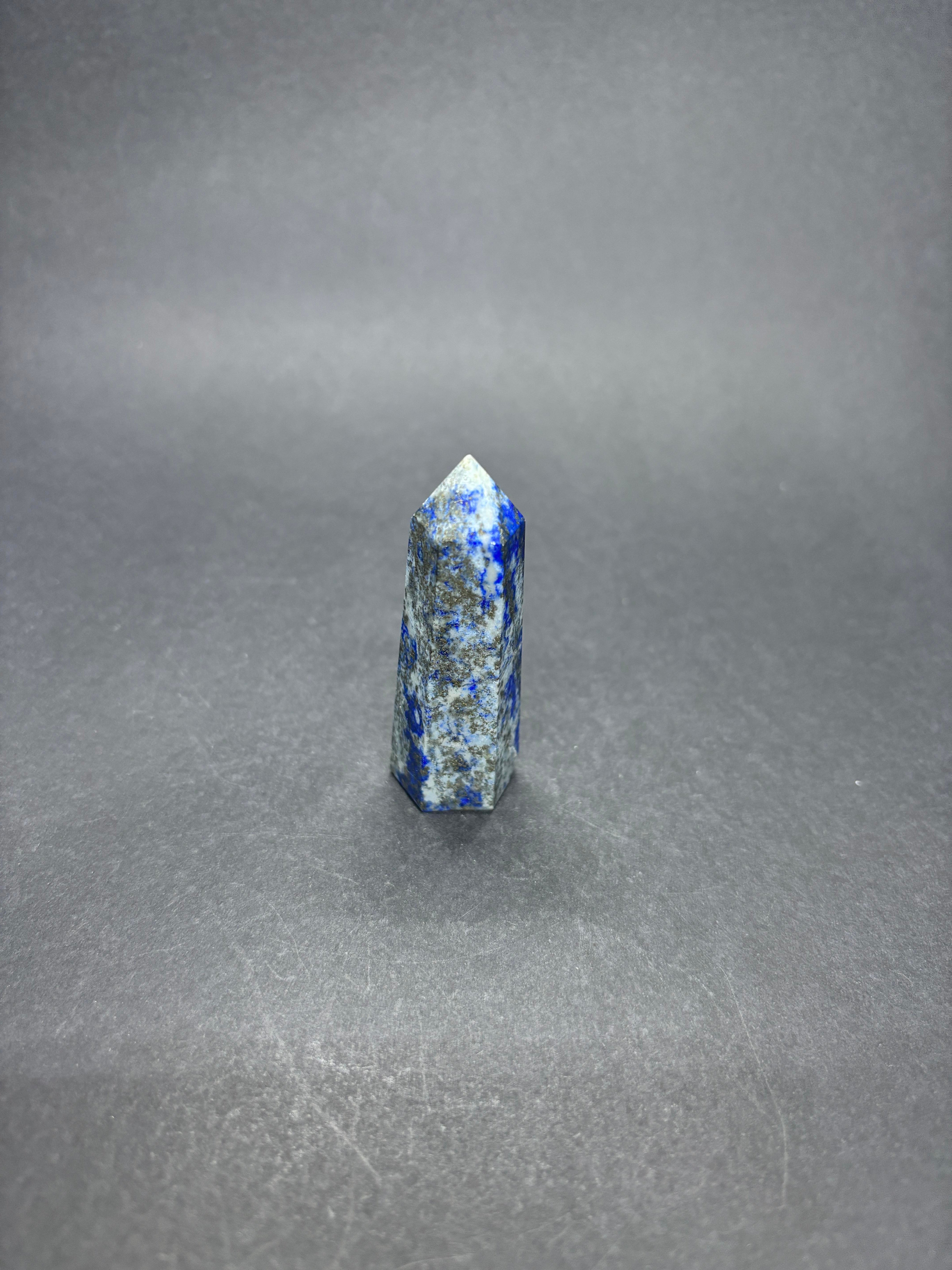LAPİS LAZULİ KULE DOĞALTAŞ