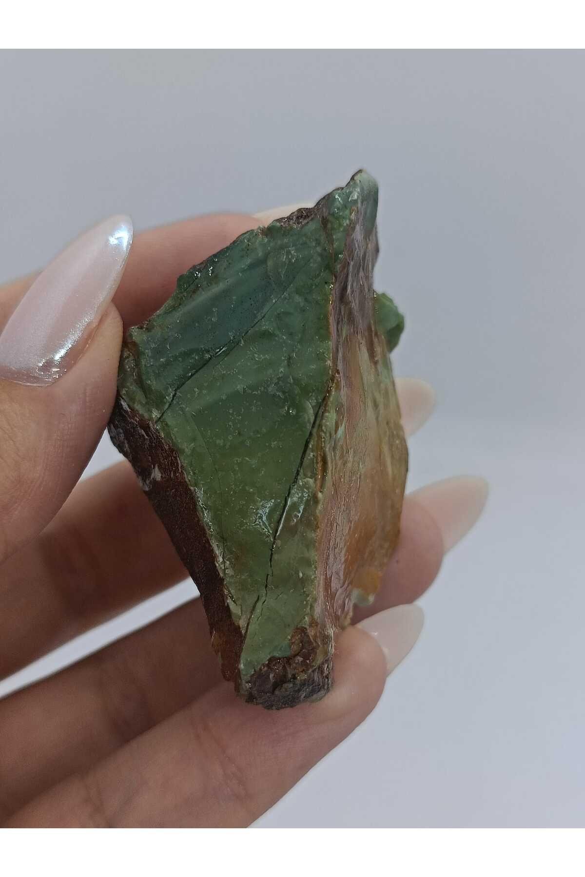 Muhteşem Yeşil Opal Doğaltaş Kütle