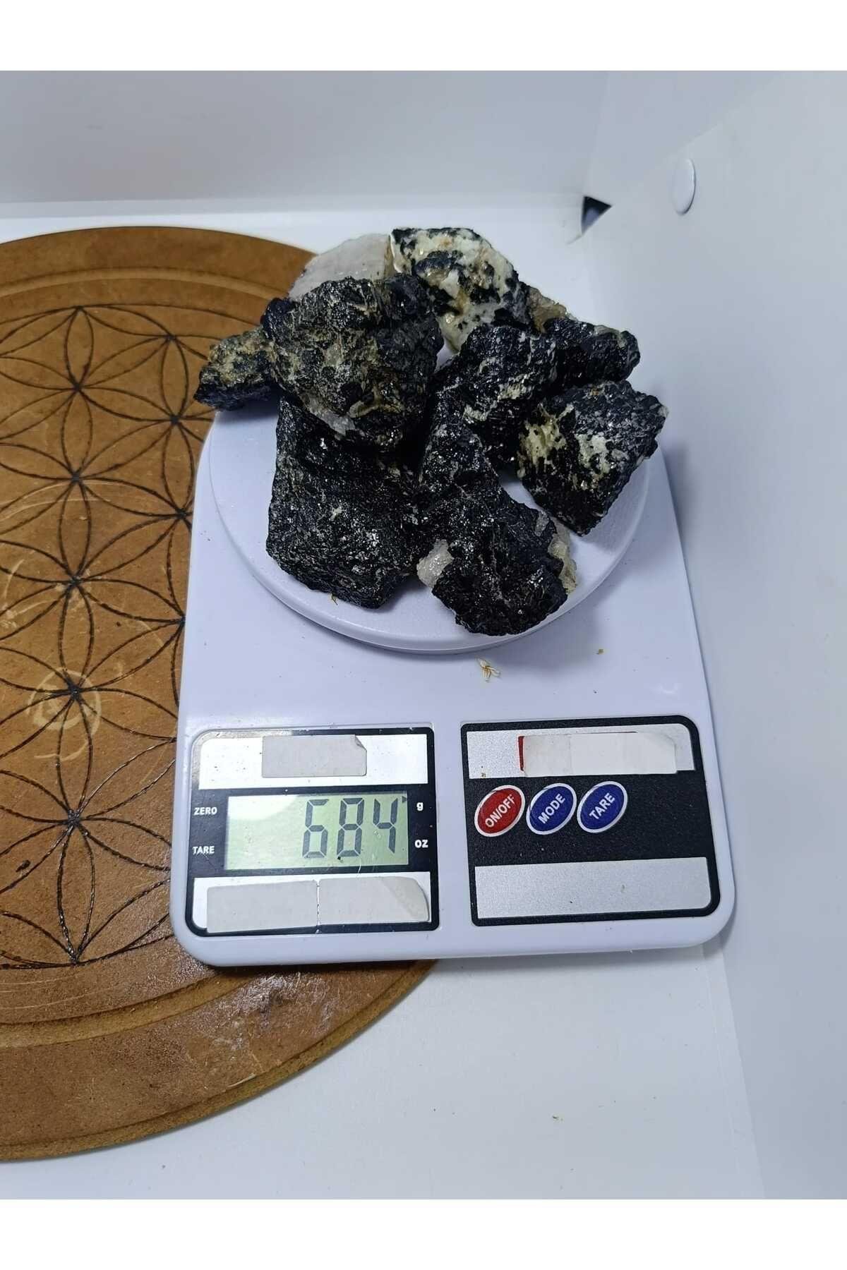 Özel Koleksiyonluk Turmalin Doğaltaş kütle(TEKLİ) Büyük Boy