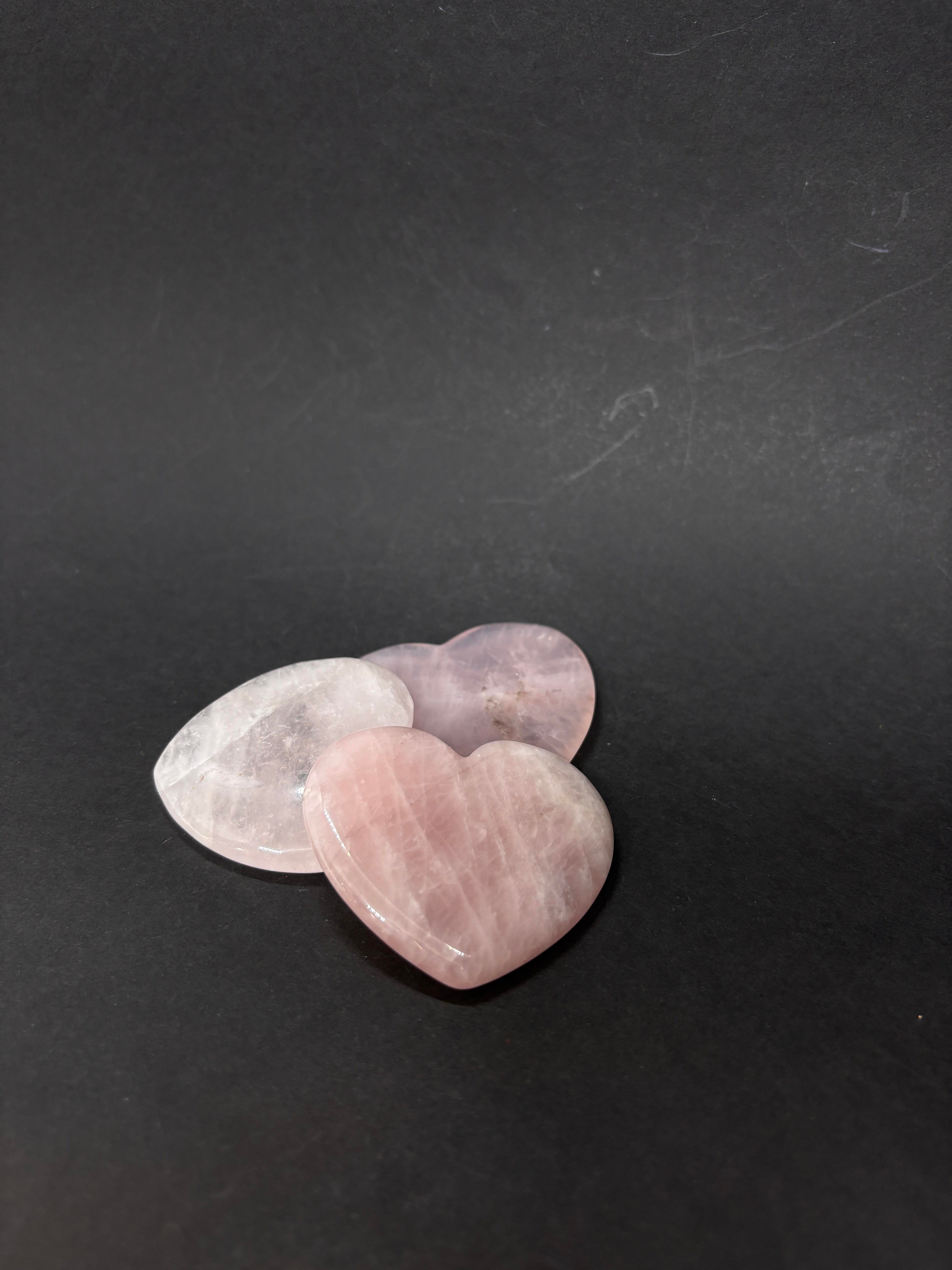PEMBE KUVARS KALP DOĞALTAŞ