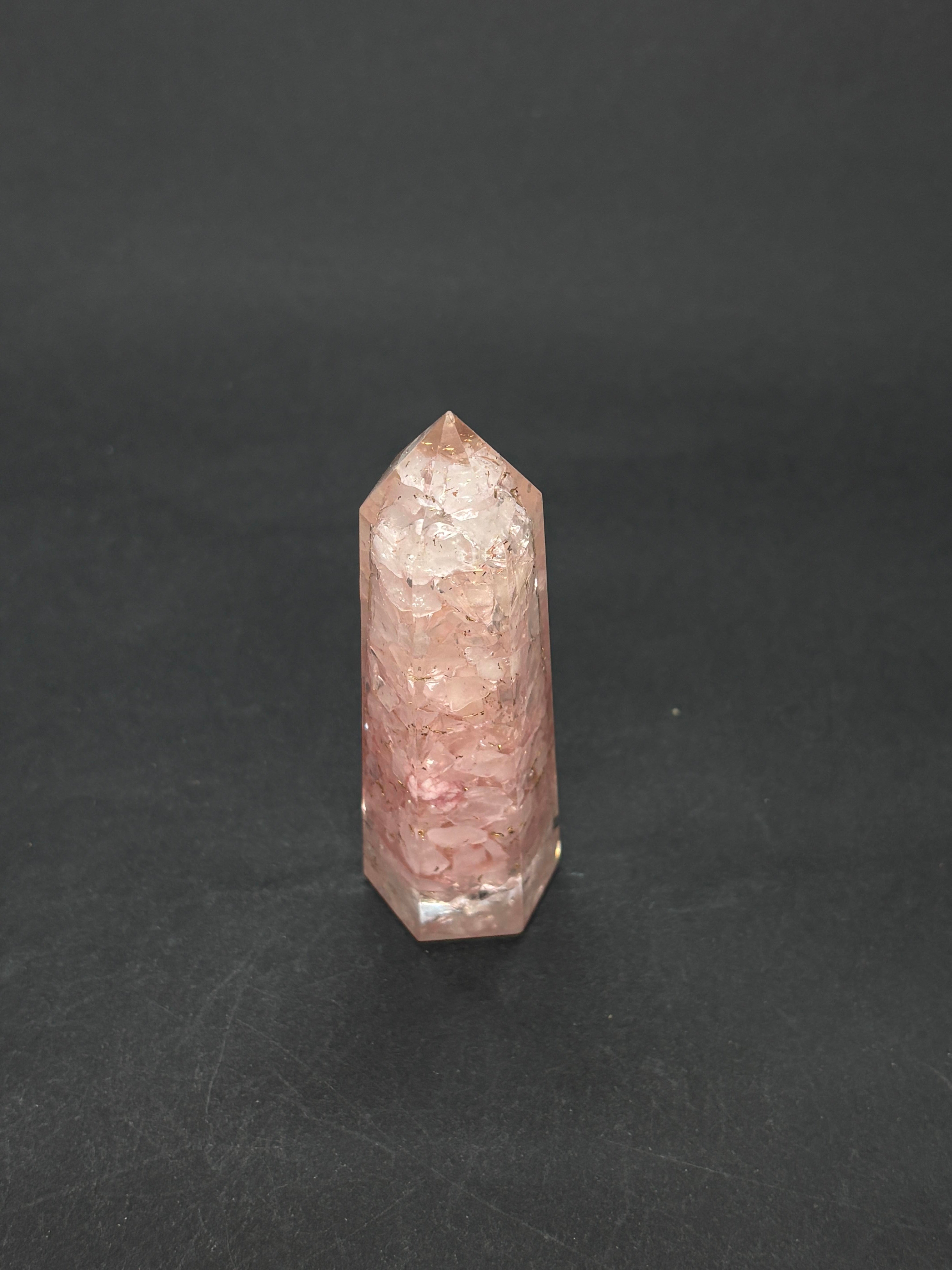 PEMBE KUVARS ORGONİT KULE