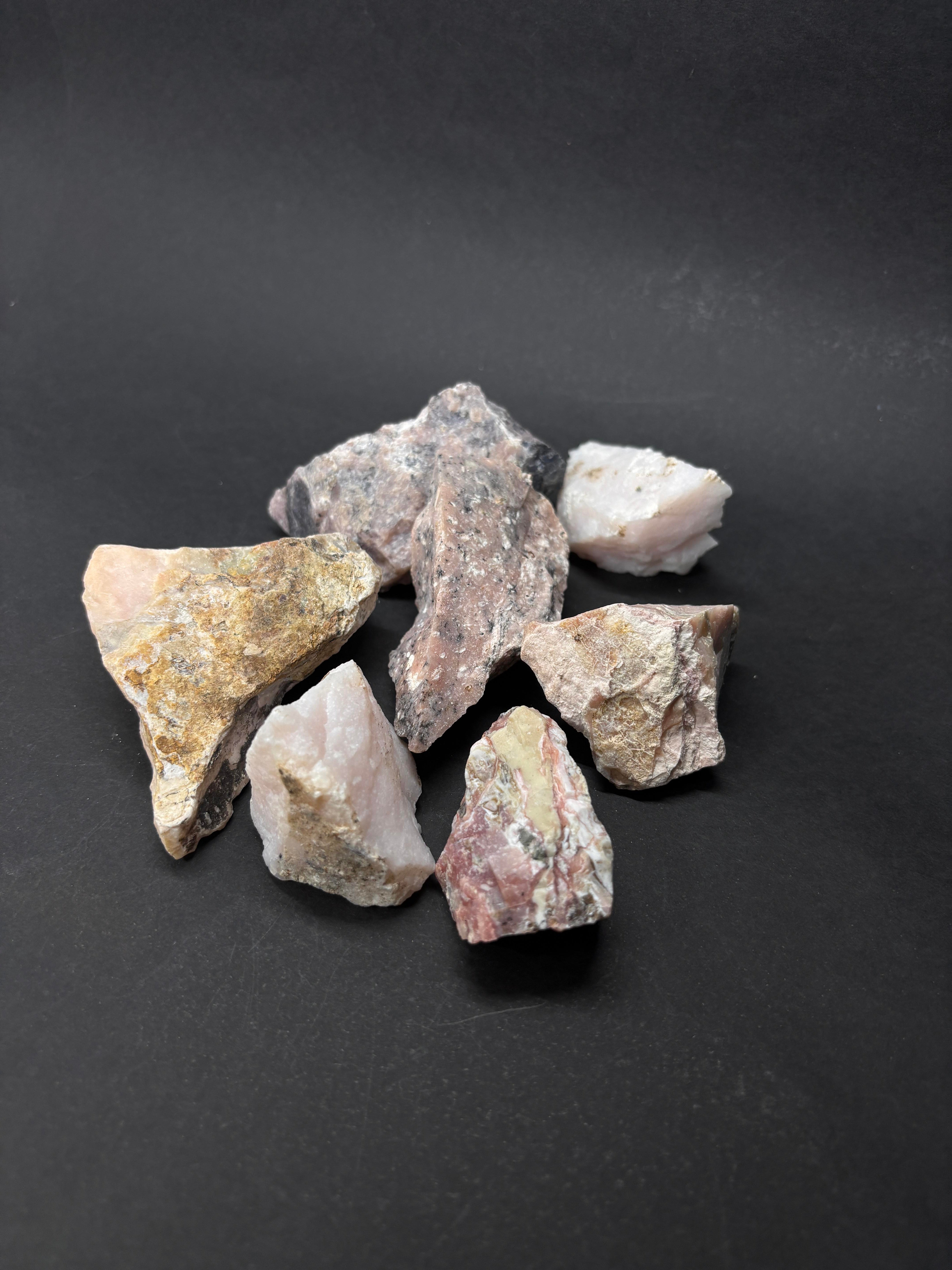 PEMBE OPAL DOĞALTAŞ 1 ADET