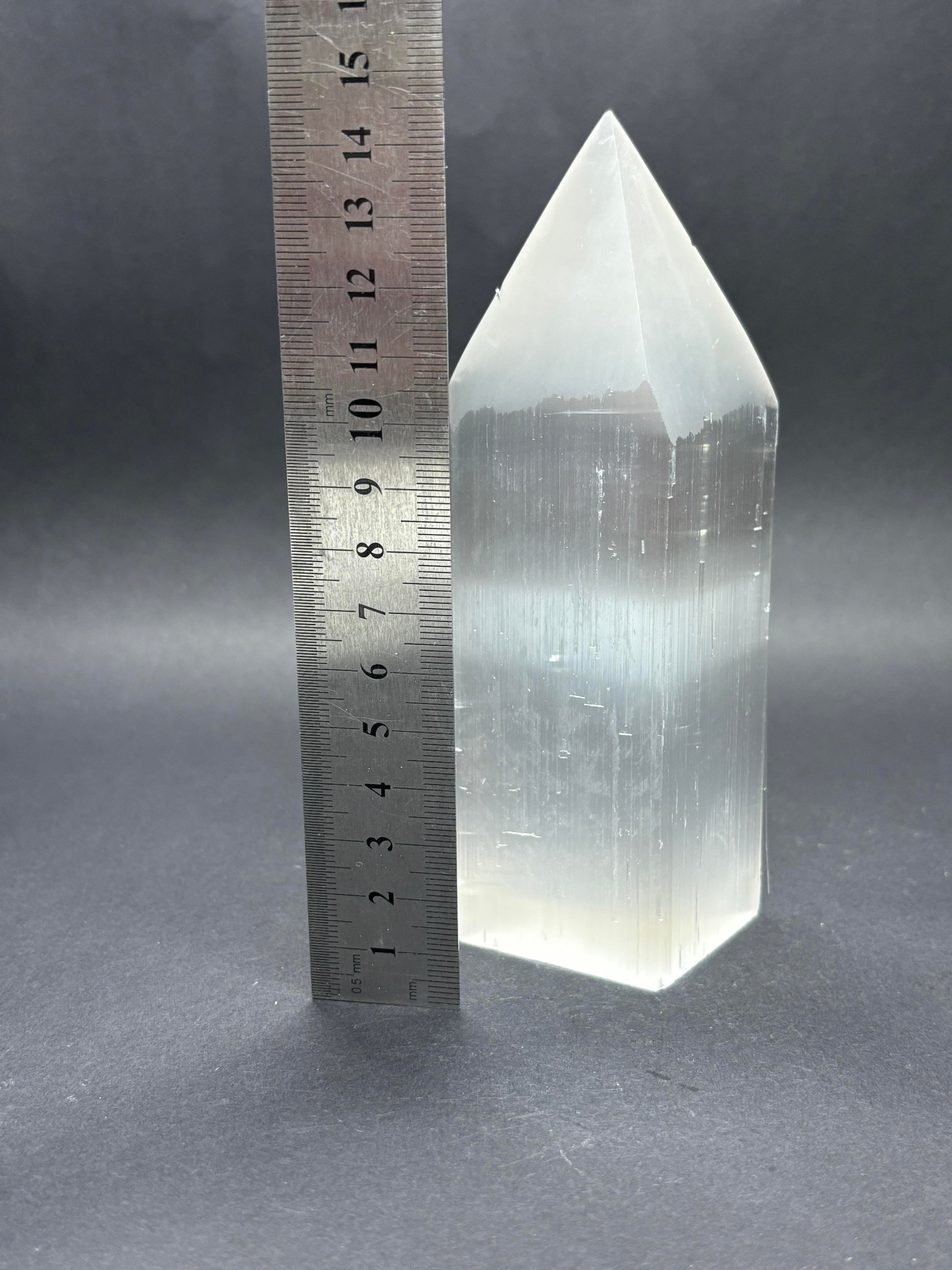 SELENİT NATUREL KULE 15CM