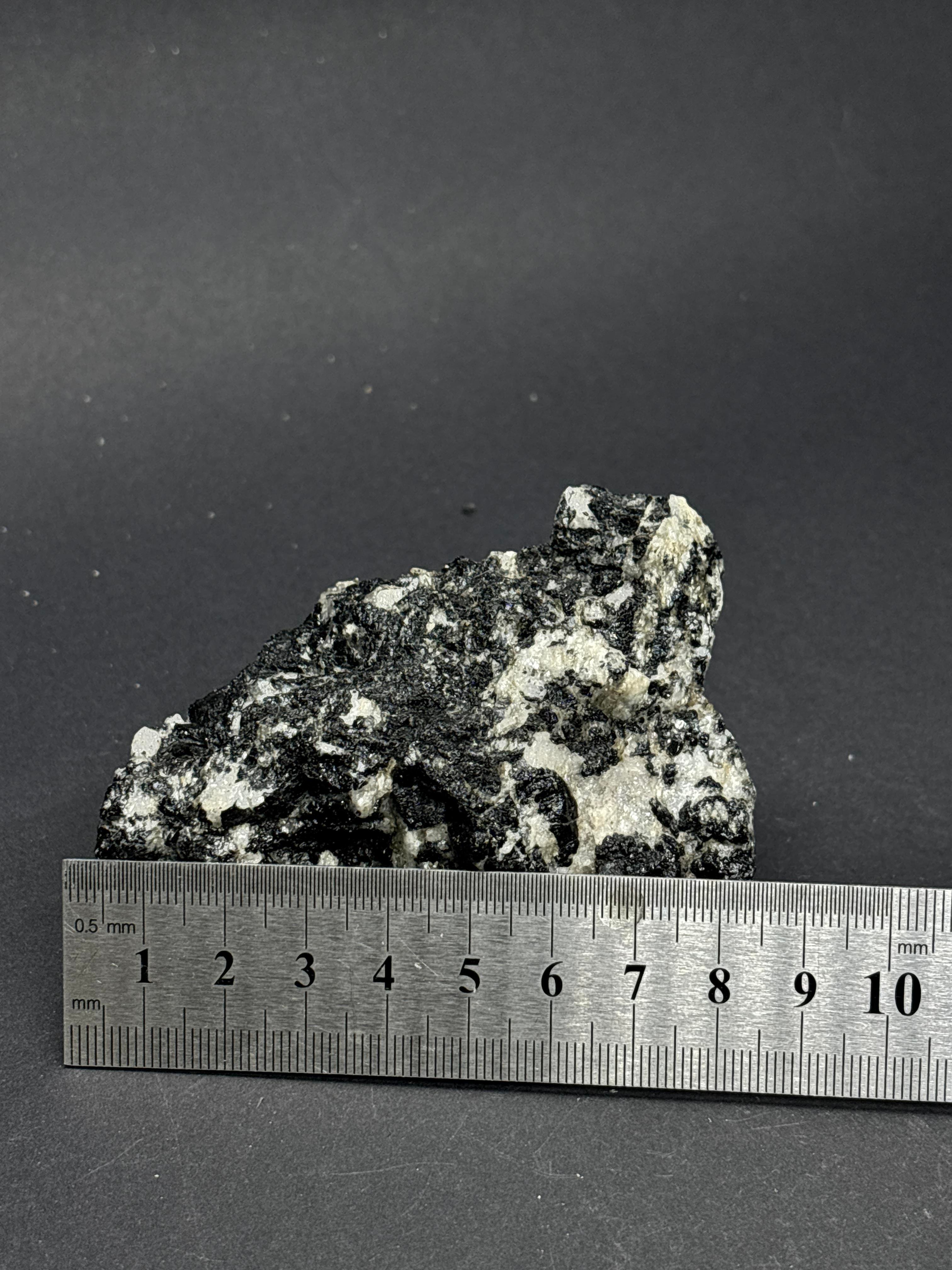 TURMALİN DOĞALTAŞ NEGATİF ENERJİ KALKANI KÜTLE