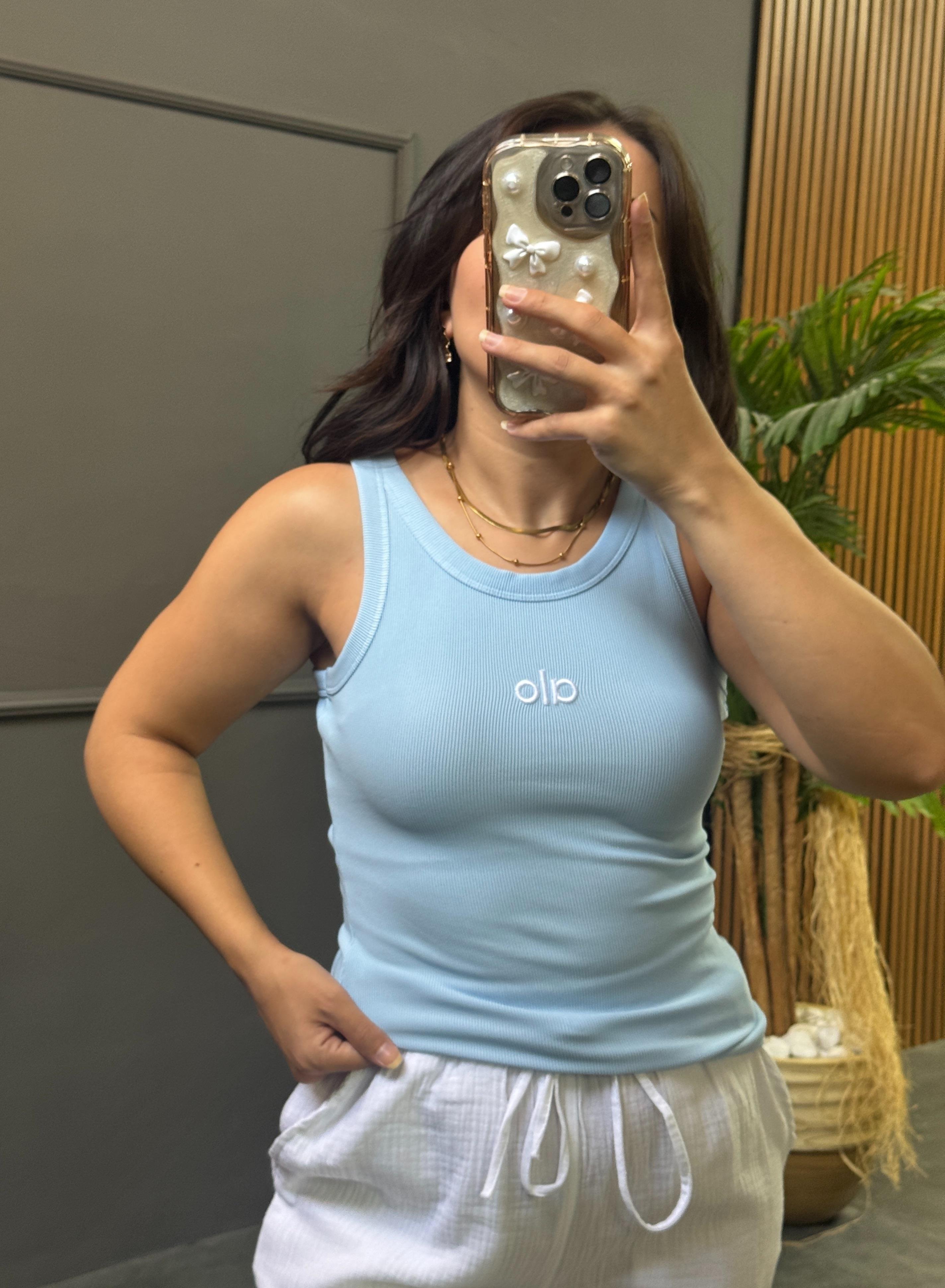 marka muadil mavi atlet