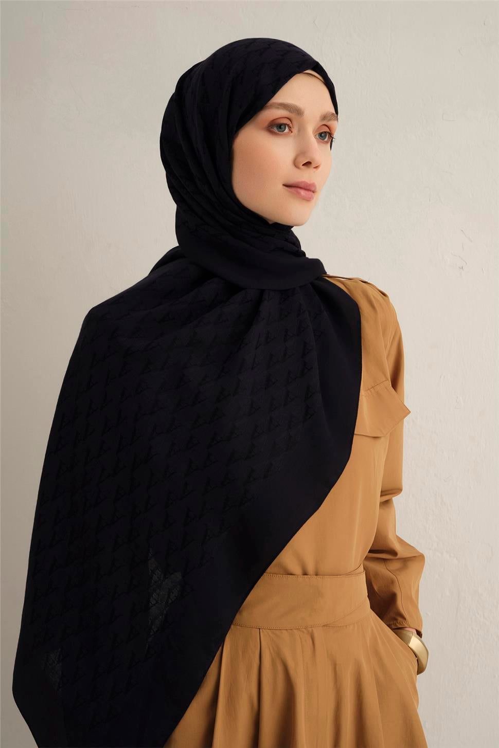 Armine - Pamora AA Monogram Şal 3 (%61 Floş %39 Pamuk) S00OA0444435