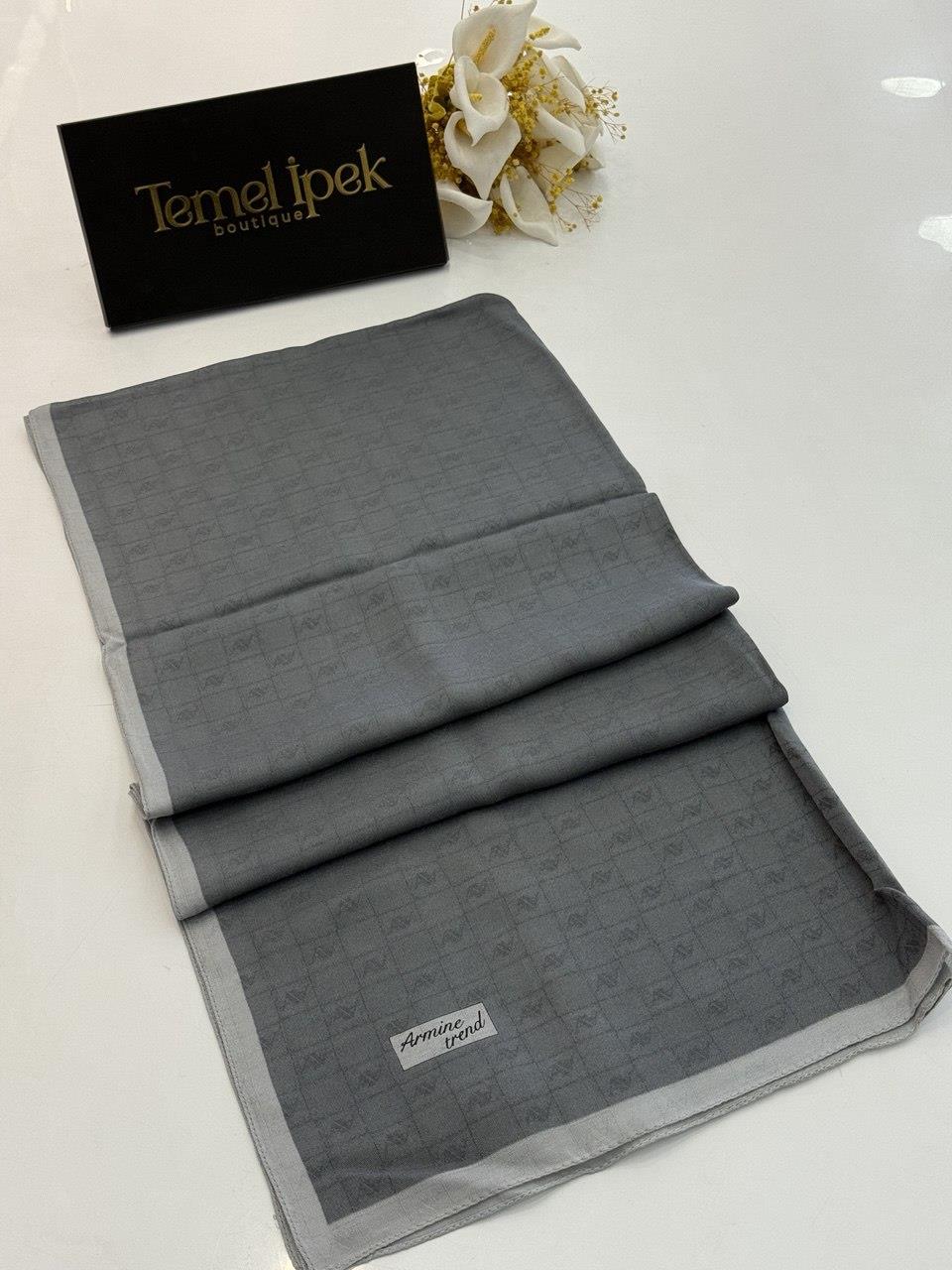 Armine Trend - Monogram Şal 03220