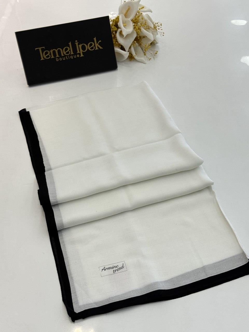 Armine Trend - Monogram Şal 03220