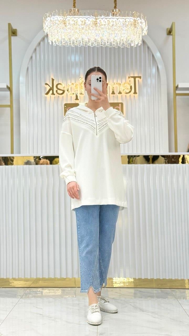 Kayra - Dikiş Detaylı ve Taş İşlemeli Scuba Sweatshirt KA-B25-31011