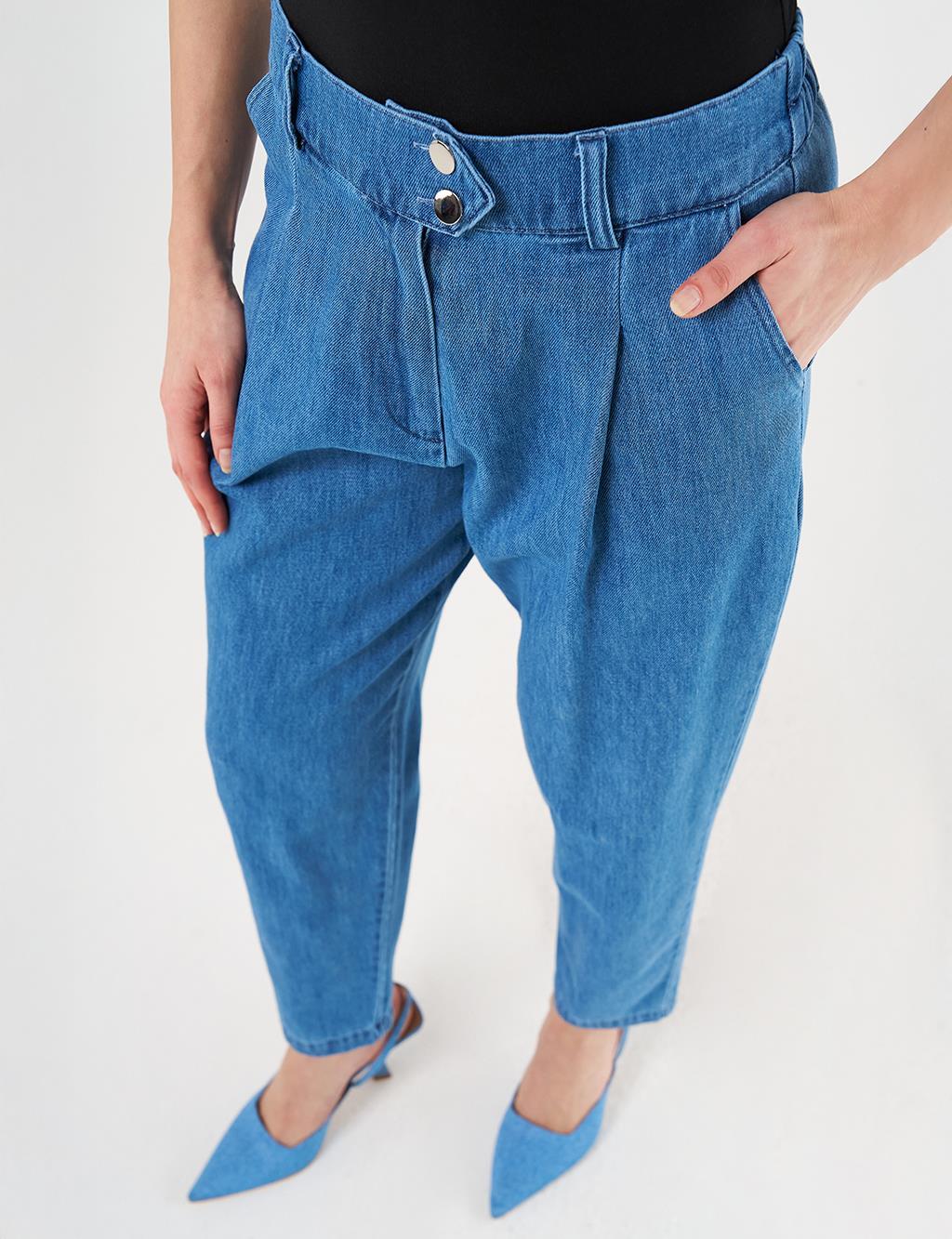 Kayra - Pileli Havuç Kesim Denim Pantolon KY-B25-79017