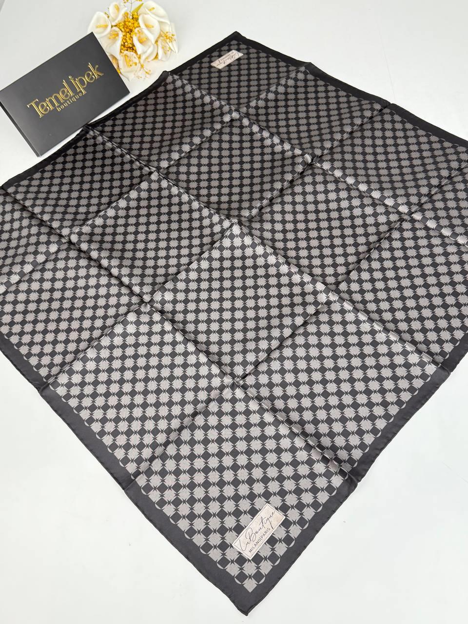 La Boutique - İlkbahar Yaz Twill İpek Eşarp 2384T