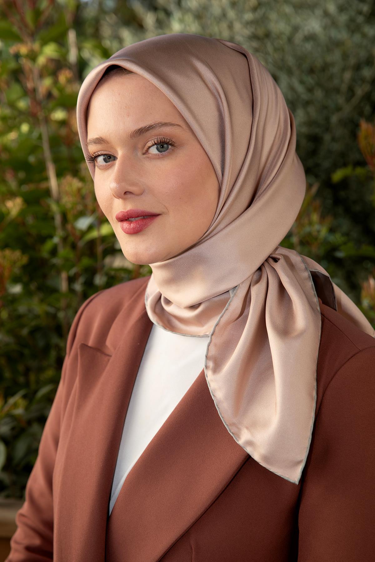 Levidor - Çift Taraflı Twill İpek Eşarp 11869