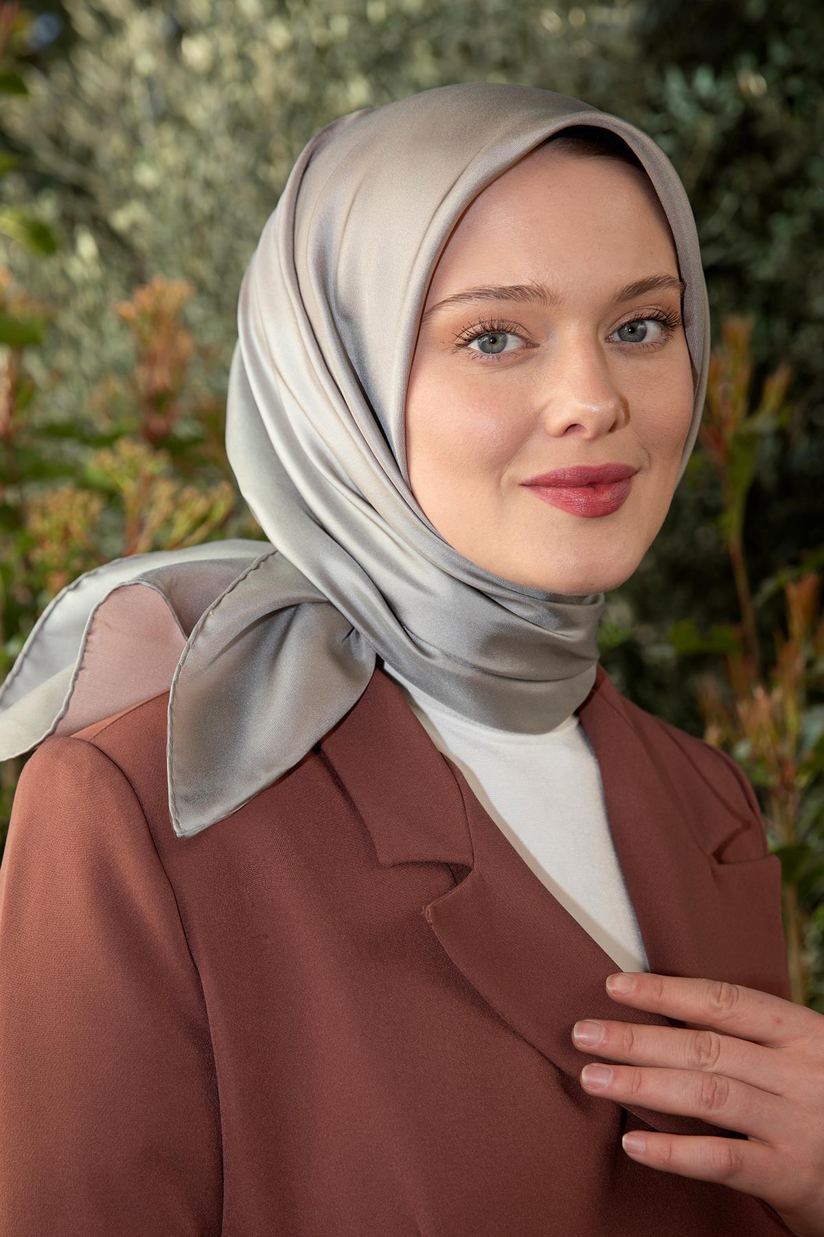 Levidor - Çift Taraflı Twill İpek Eşarp 11869