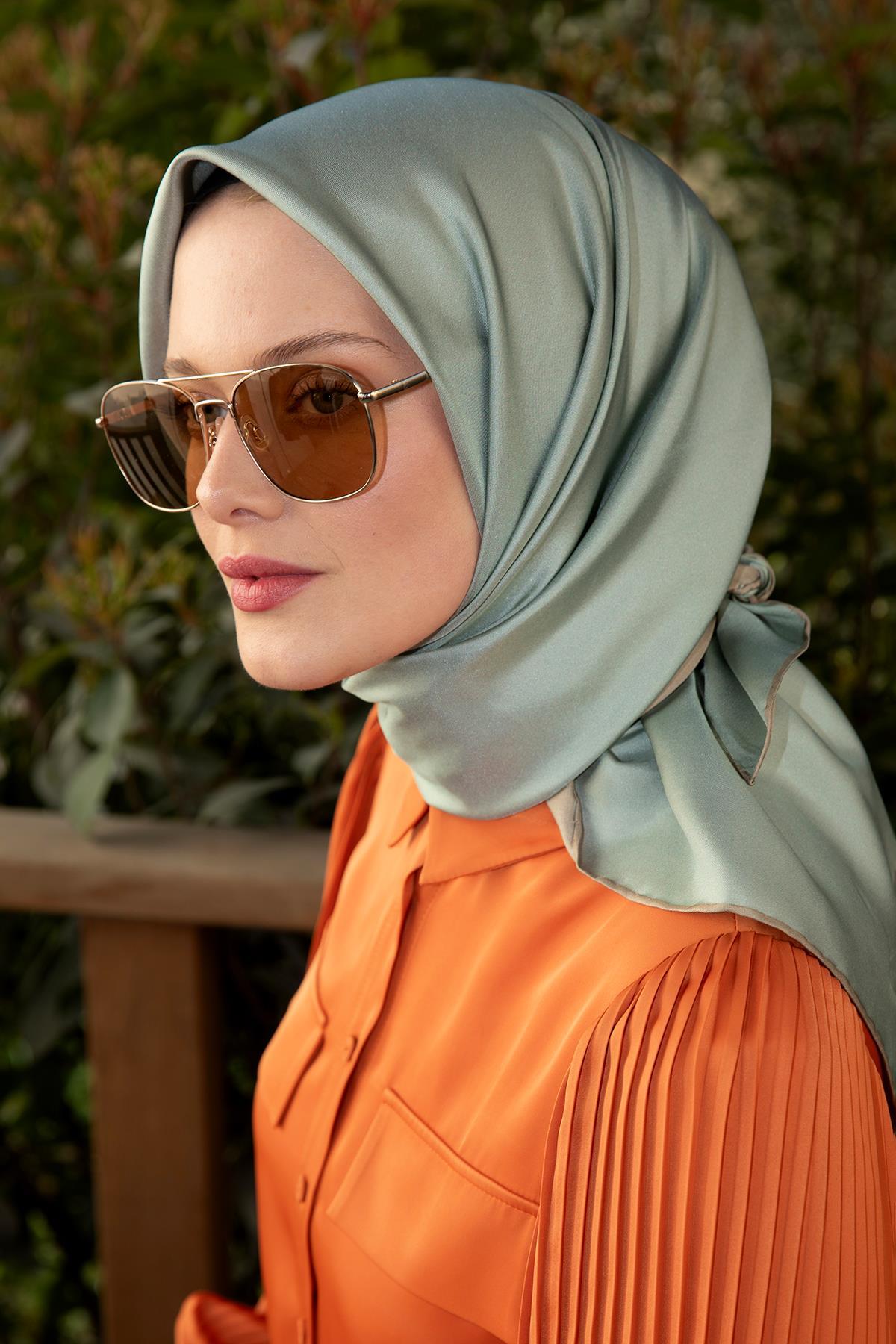 Levidor - Çift Taraflı Twill İpek Eşarp 11869