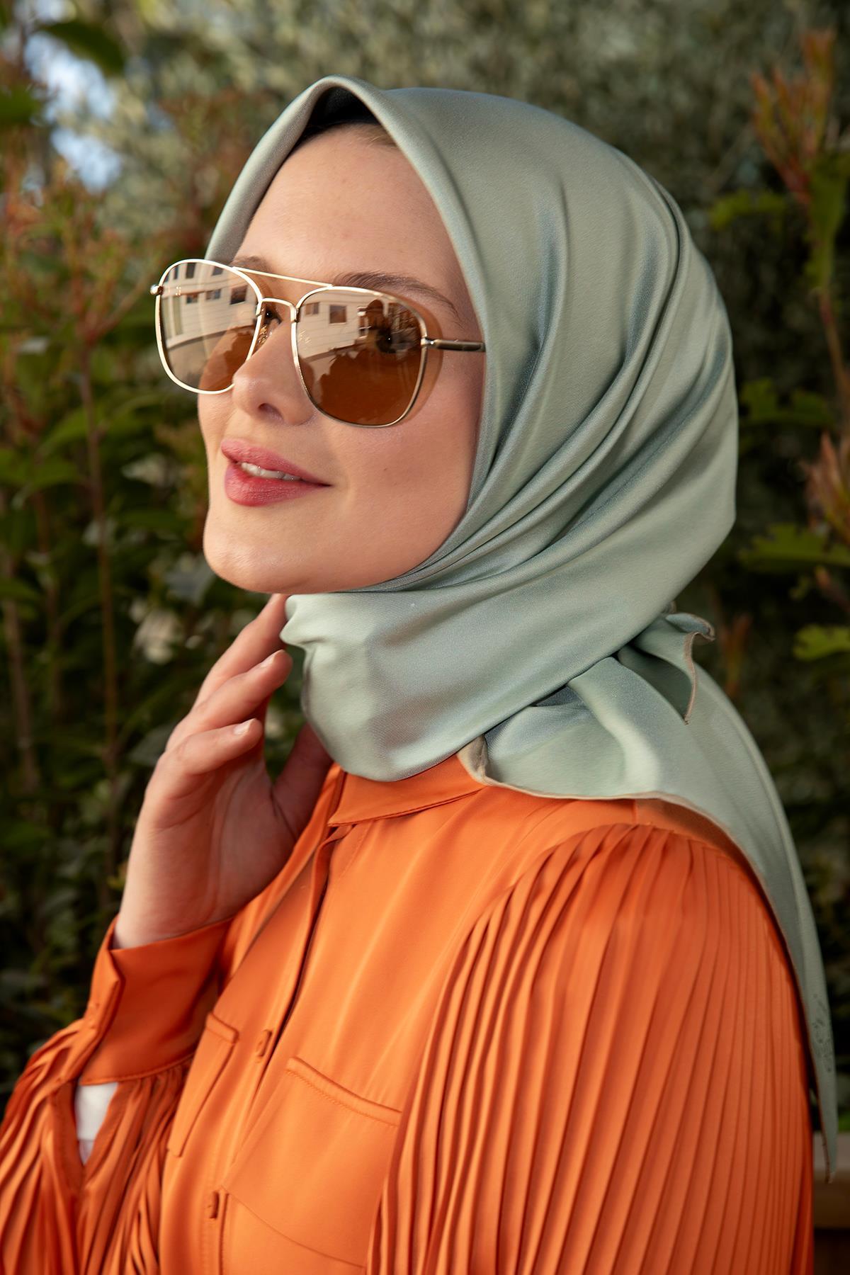 Levidor - Çift Taraflı Twill İpek Eşarp 11869