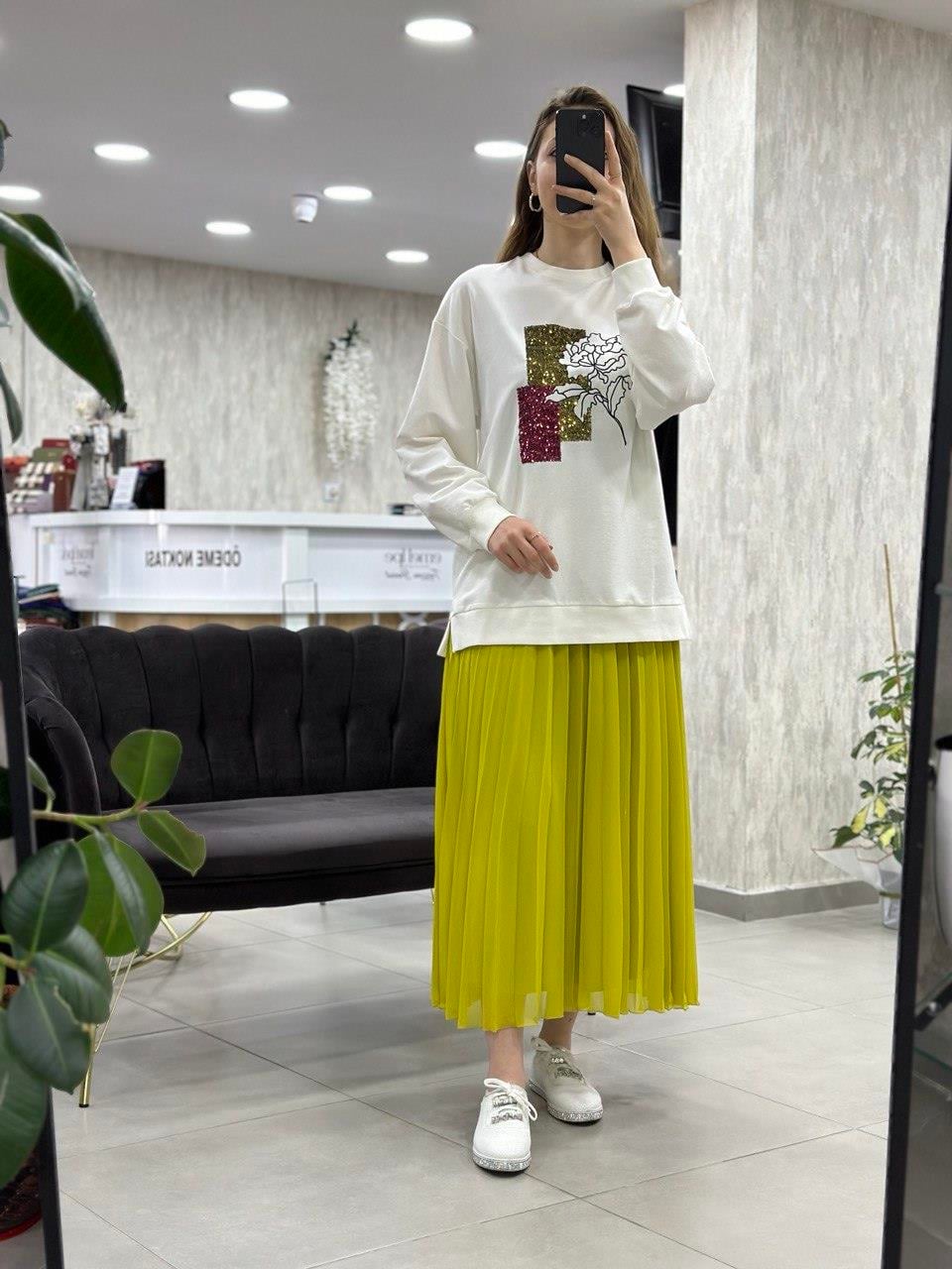 Levidor - Payetli Sweat Tunik Pliseli Etek Takım 140035