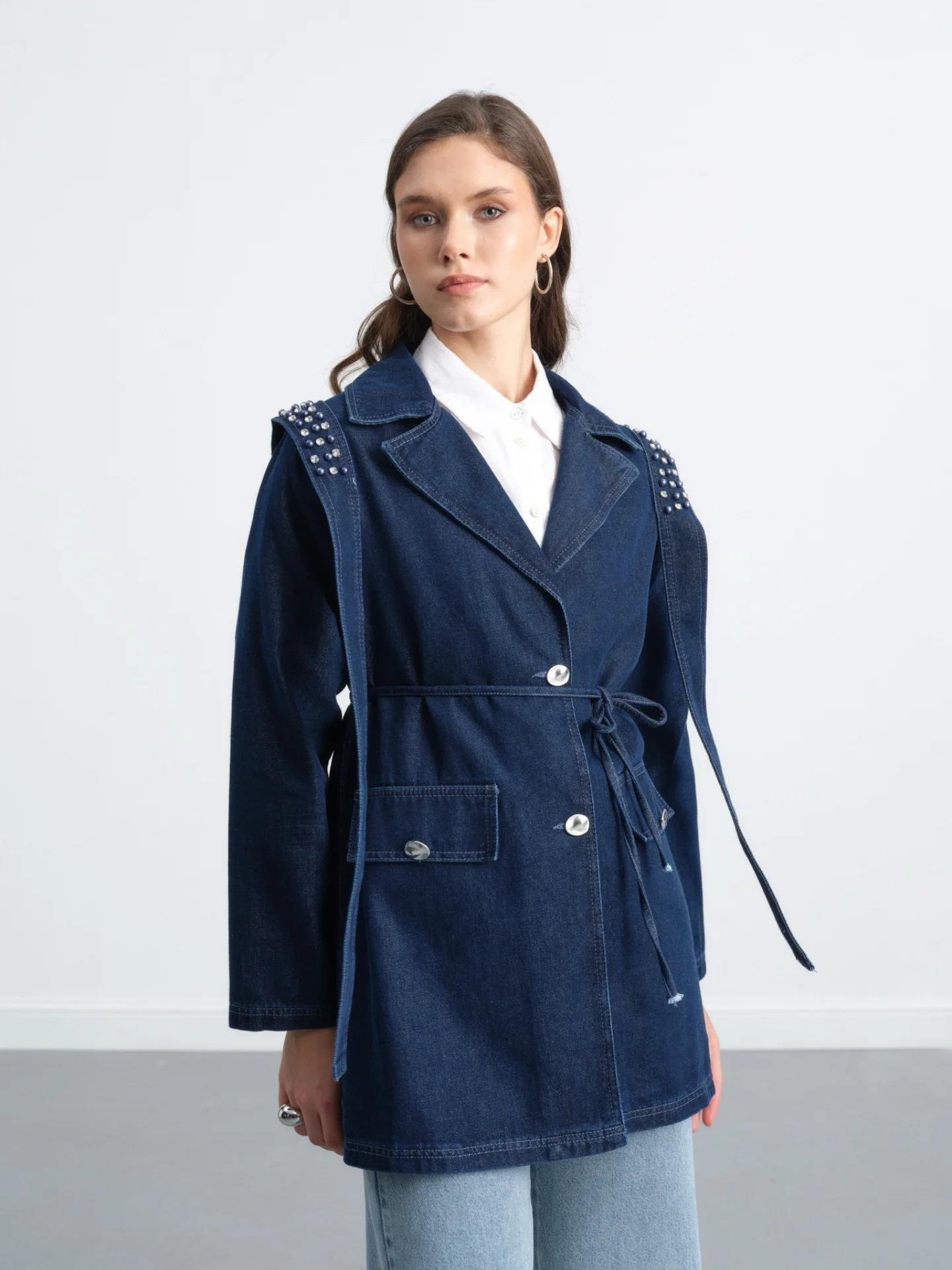 Omuz Pat Detaylı Taş İşlemeli İp Kuşaklı Denim Kot Ceket 7294