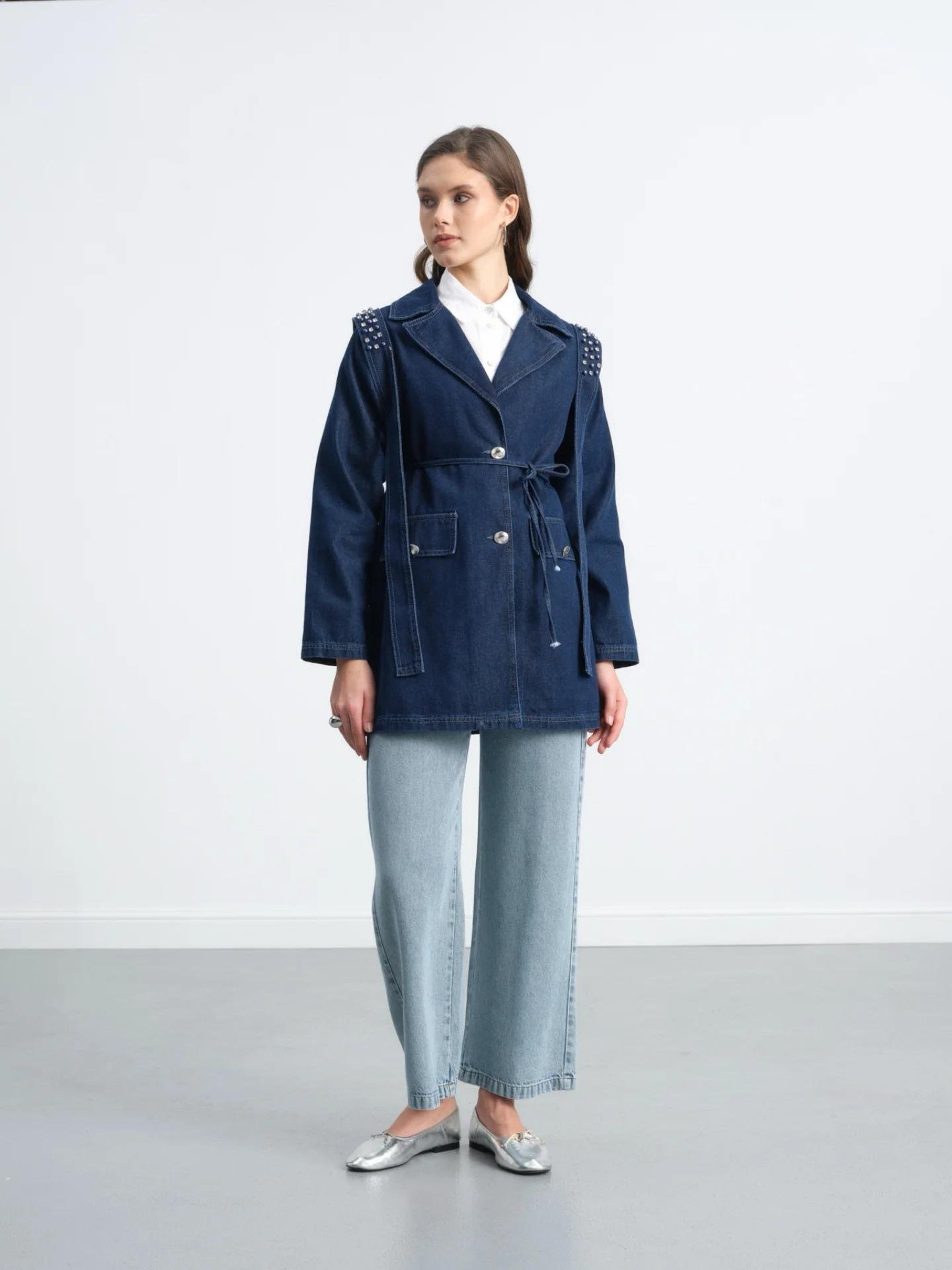 Omuz Pat Detaylı Taş İşlemeli İp Kuşaklı Denim Kot Ceket 7294