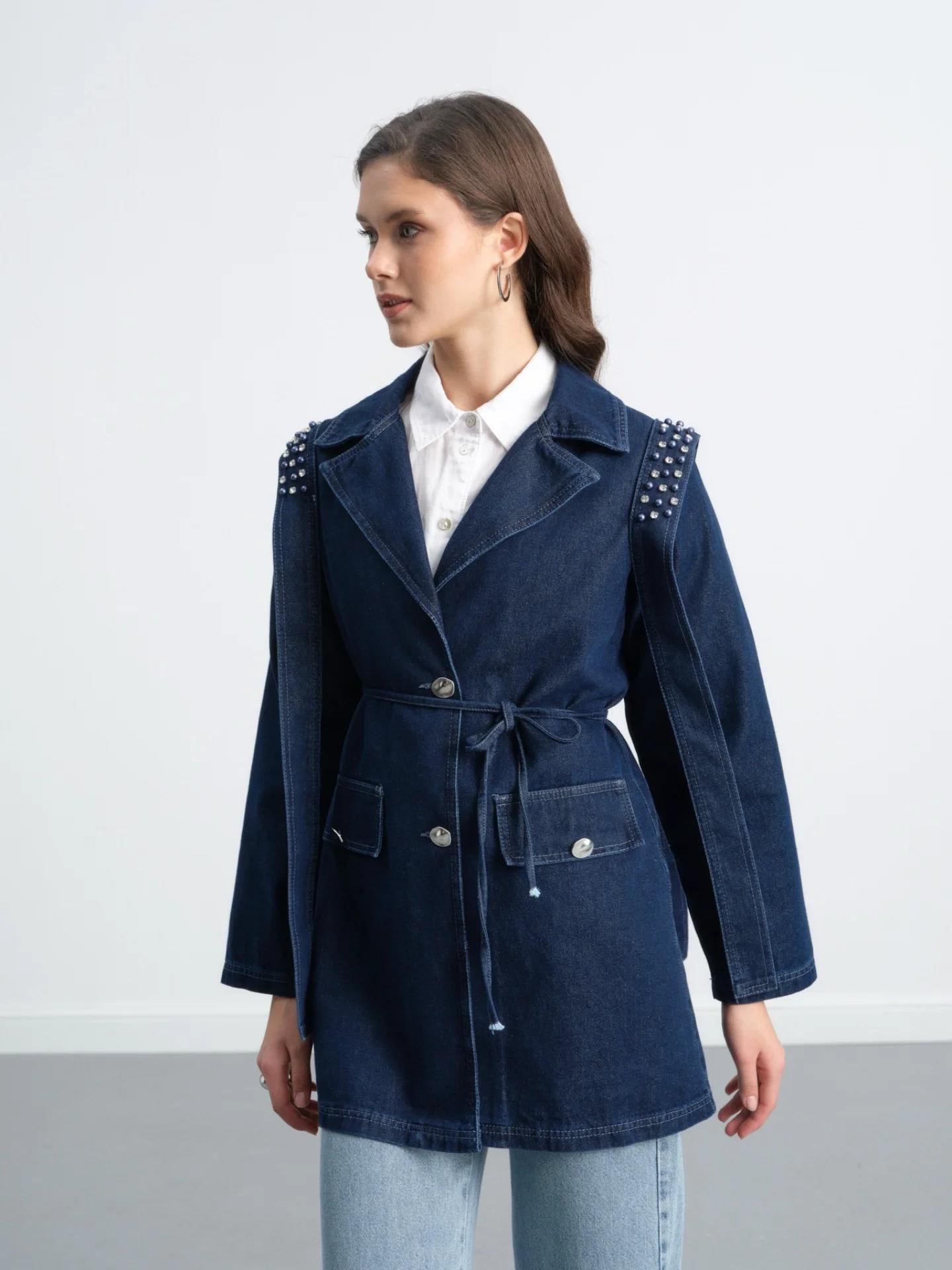 Omuz Pat Detaylı Taş İşlemeli İp Kuşaklı Denim Kot Ceket 7294