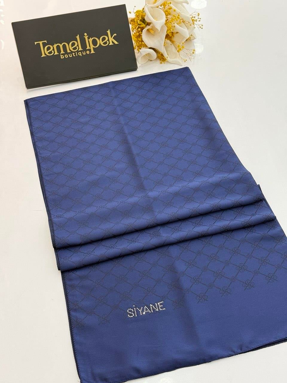 Siyane - Çift Taraflı Pamuk Jakar Monogram Şal 03187