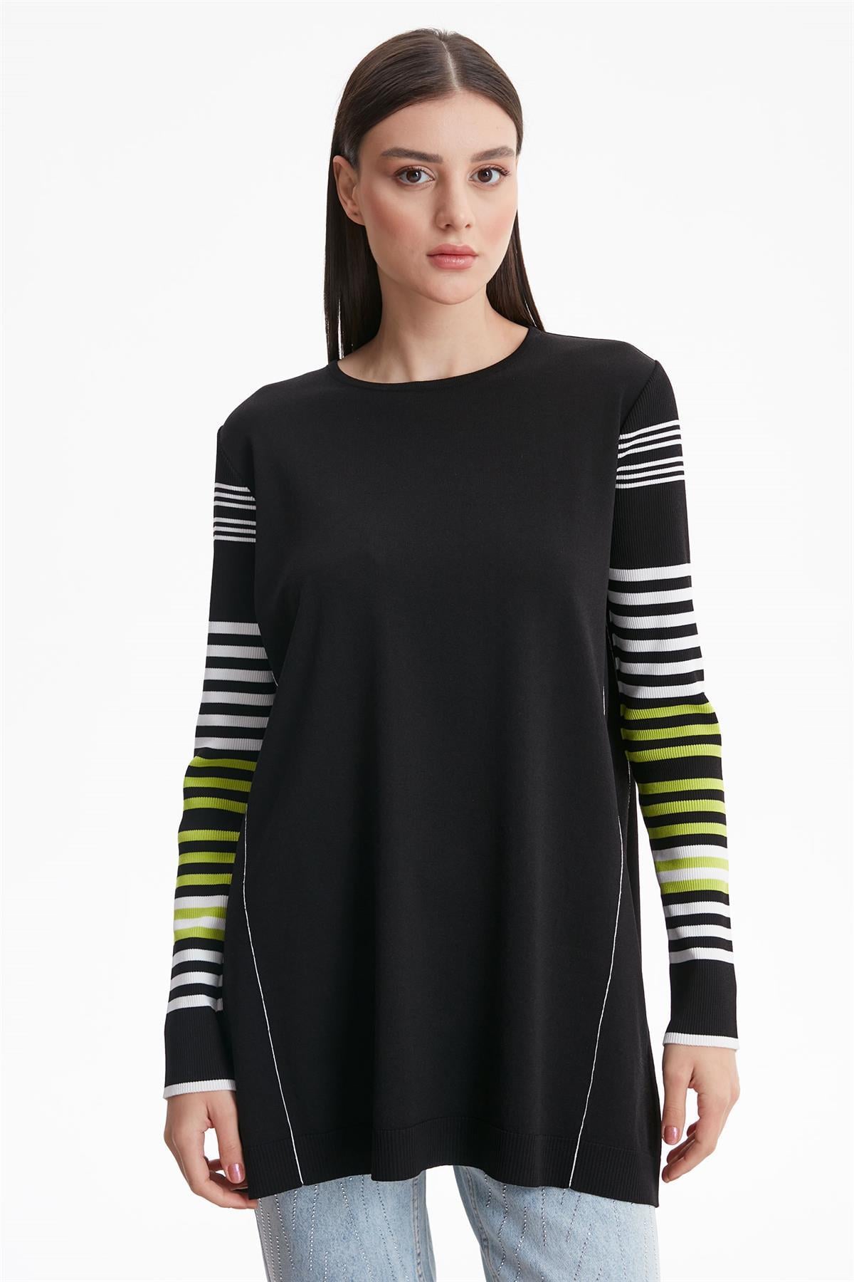 Tığ Triko - Kolları Çizgili Basıc Rayon Triko Tunik 21475.1