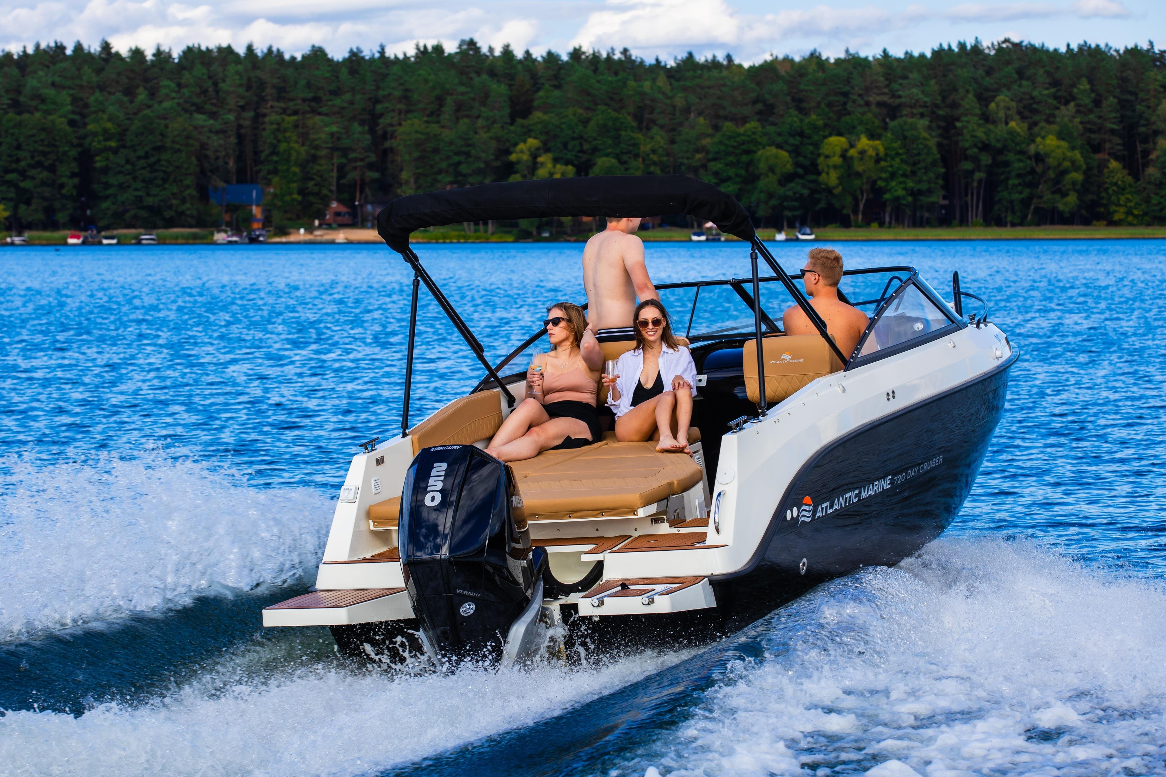Atlantic Marine - DAY CRUISER 720