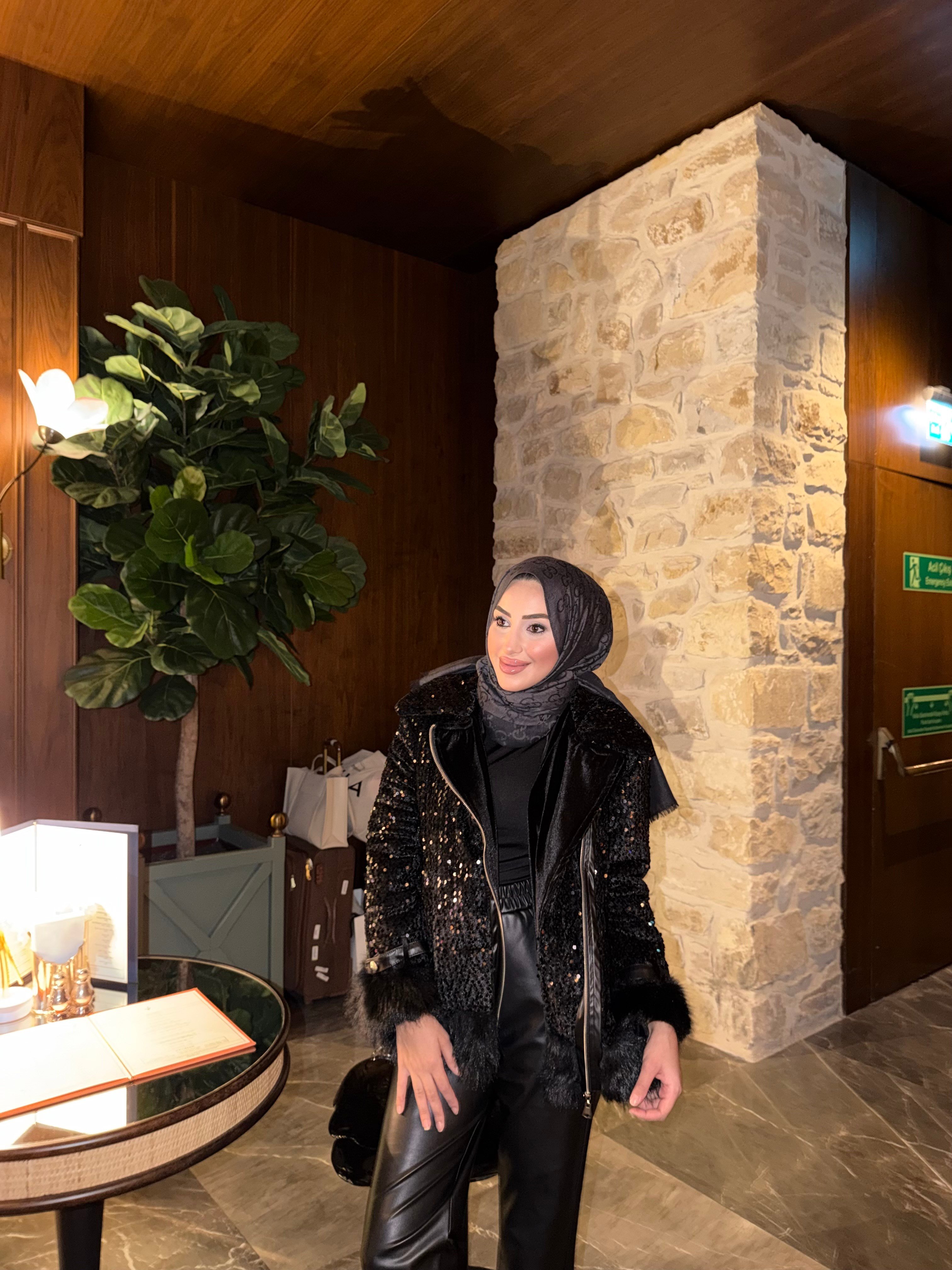 DOVA KÜRK MONT- SİYAH