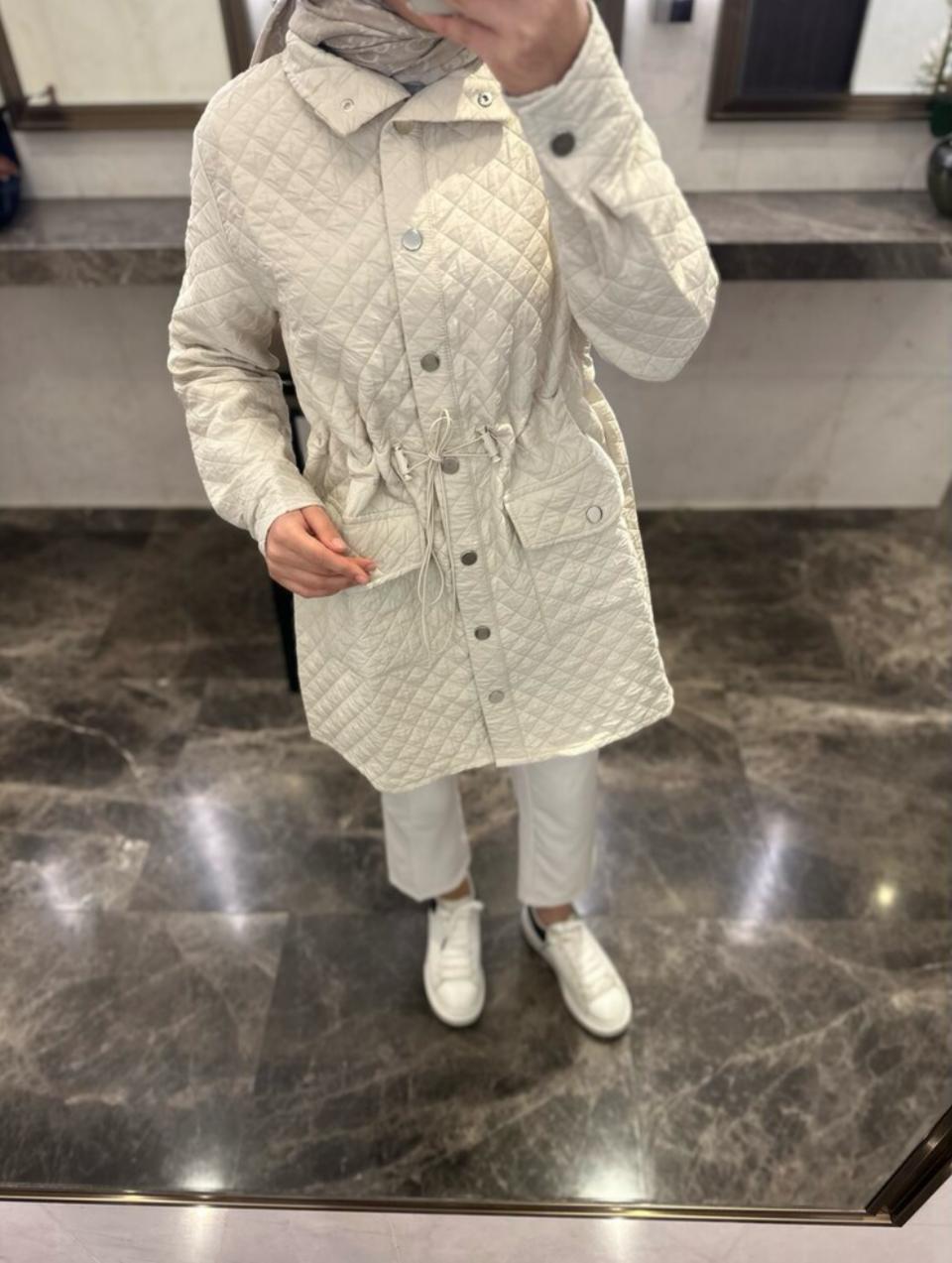 Kapitone Elegance Kap Ekru