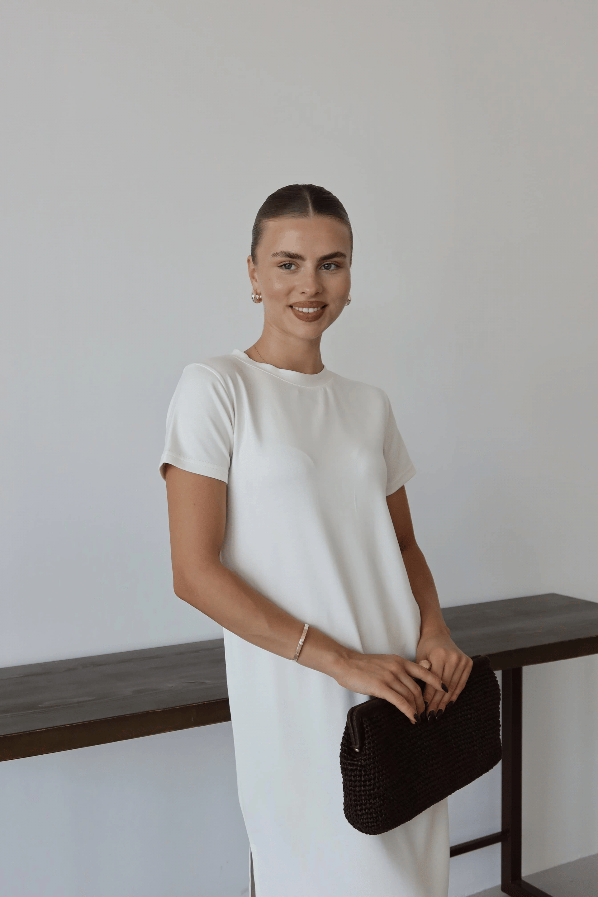 Modal yırtmaçlı elbise beyaz pt